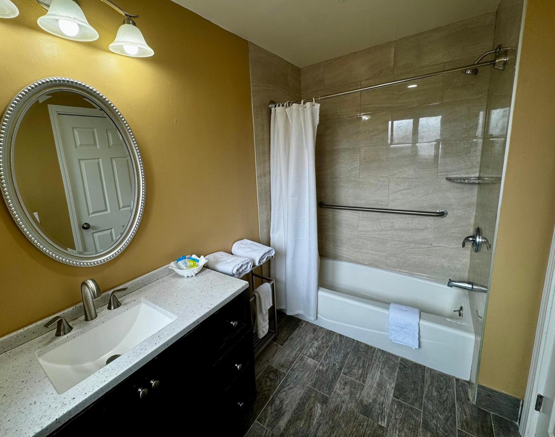 Carmel Wayfarer Inn photo 8