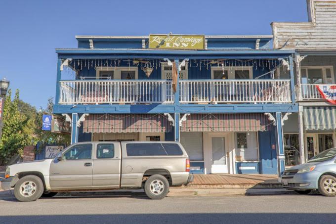Americas Best Value Inn Royal Carriage photo 2