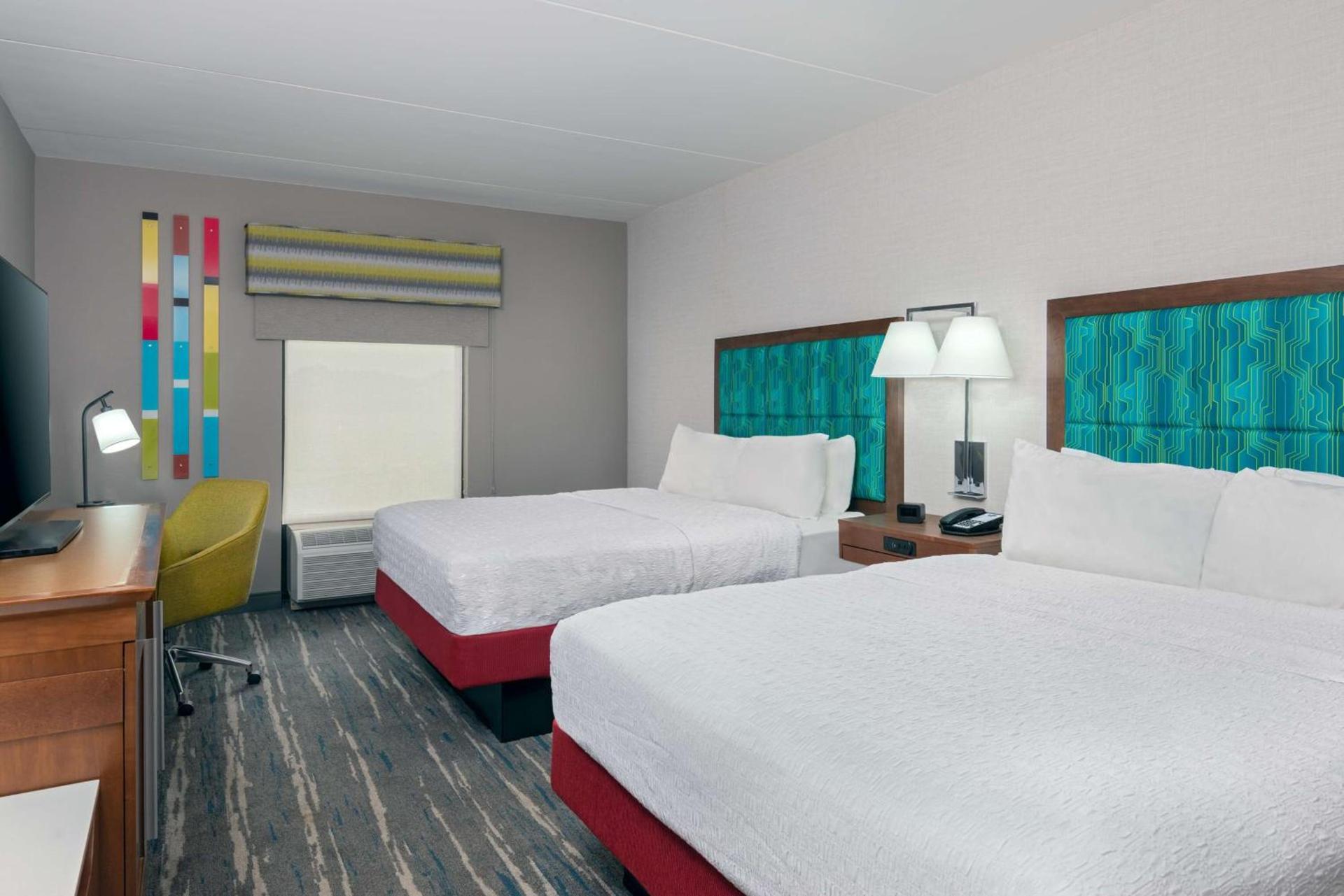 Hampton Inn Coventry-Warwick Area photo 23