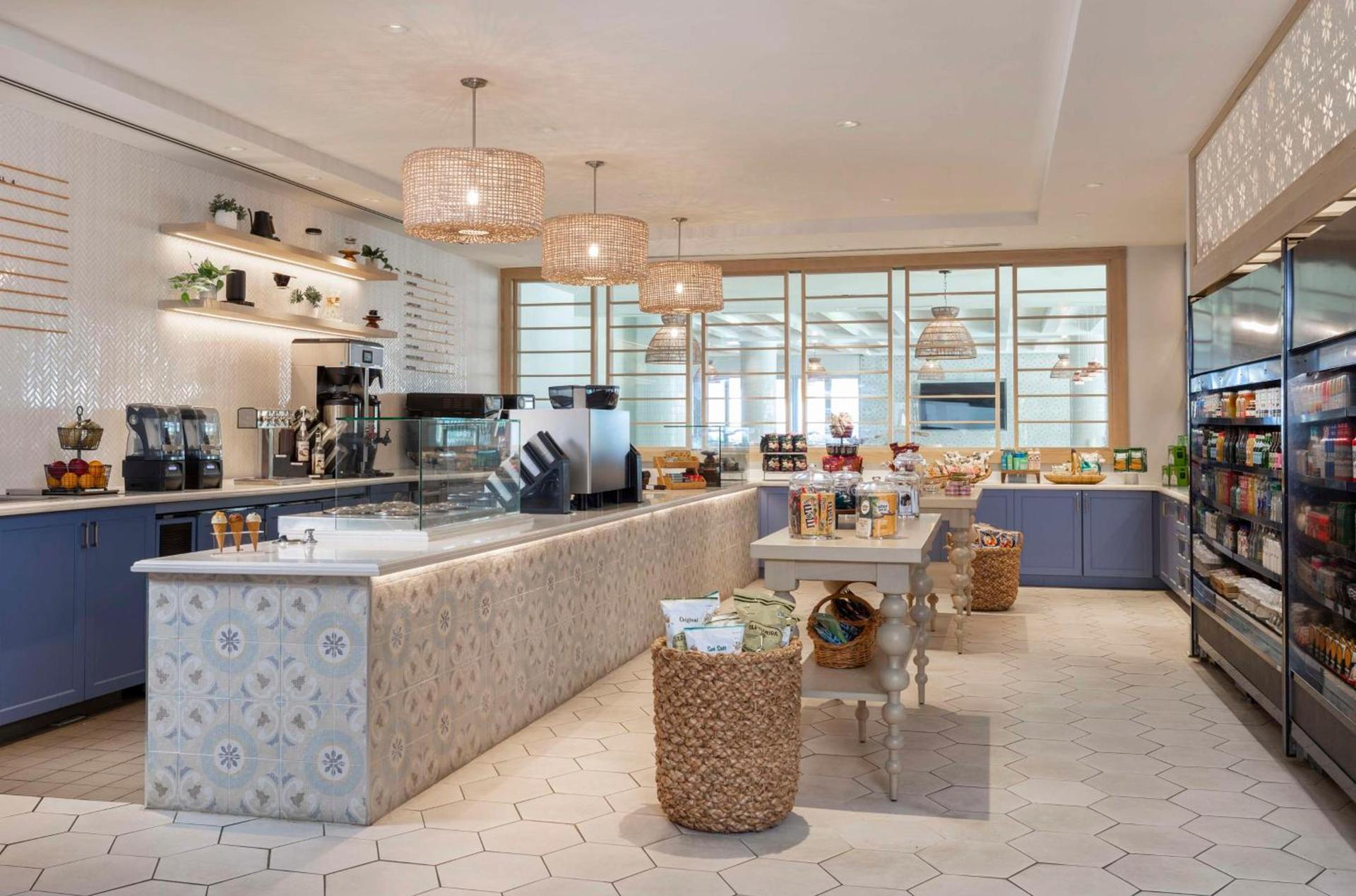 The Singer Oceanfront Resort, Curio Collection by Hilton photo 8