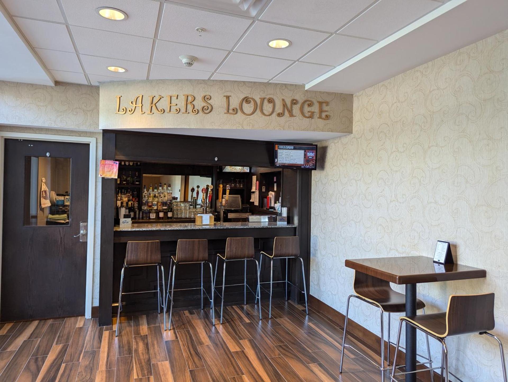 Hampton Inn & Suites Cazenovia, NY photo 32