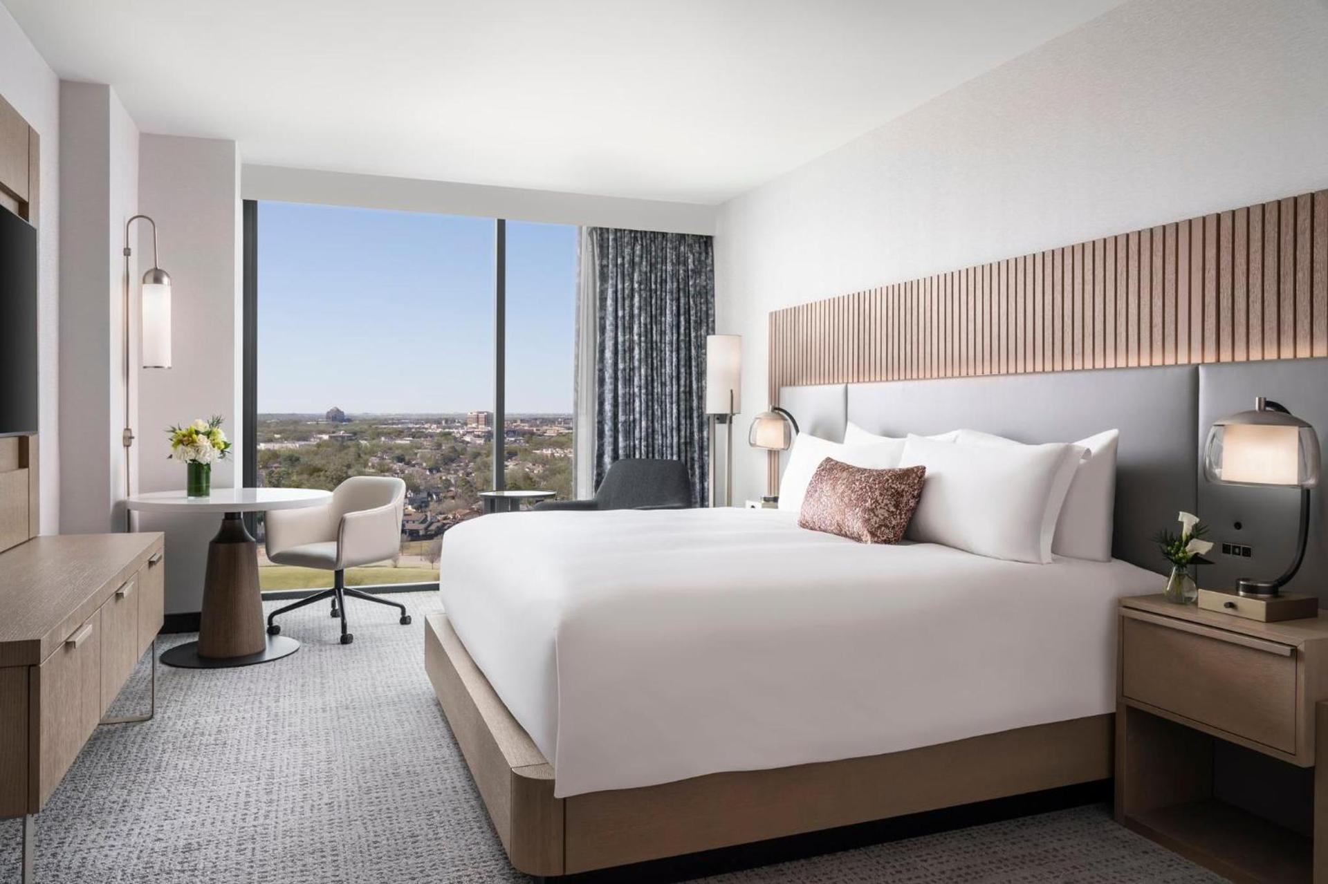 Loews Arlington Hotel photo 42