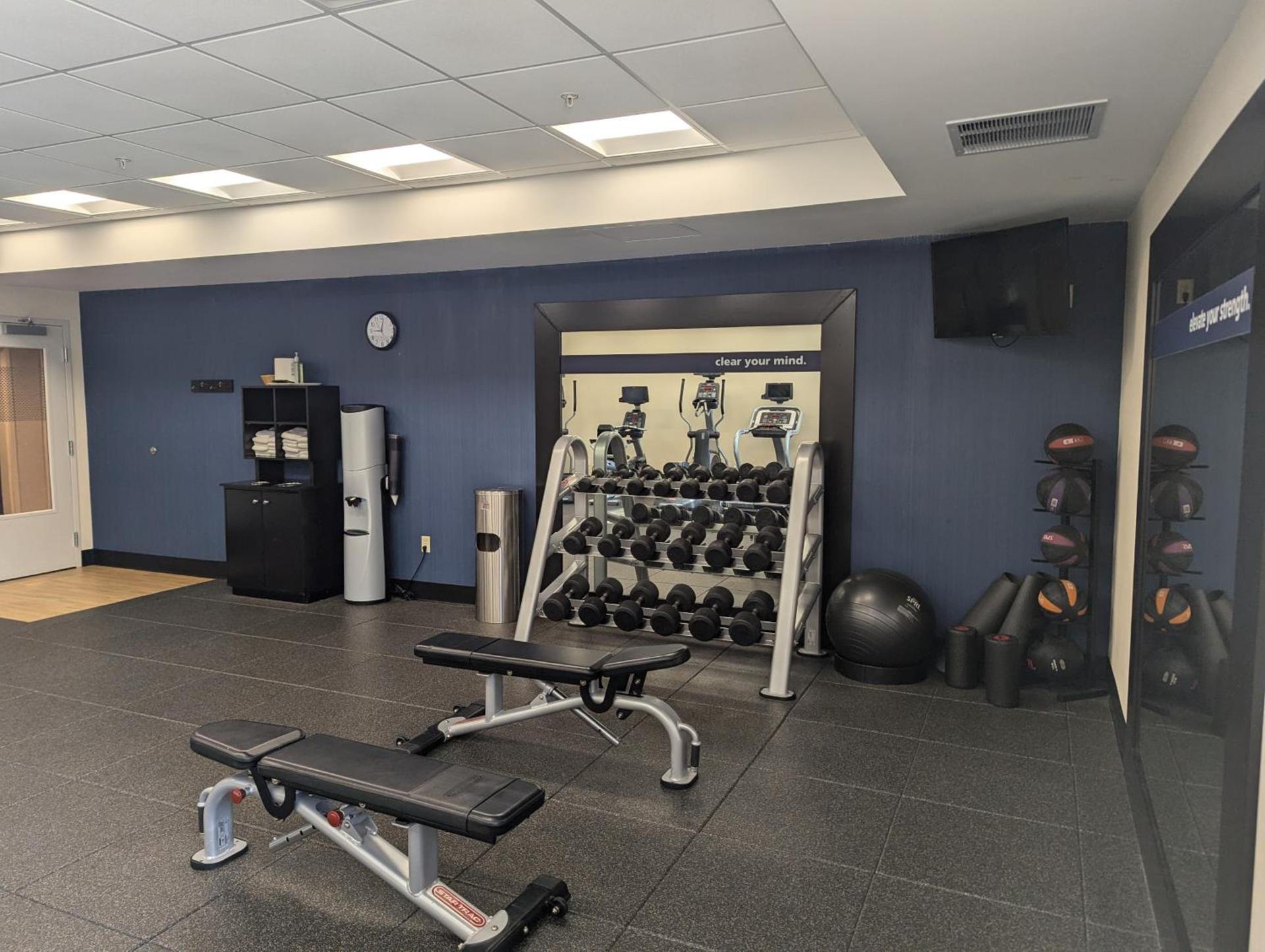 Hampton Inn & Suites Cazenovia, NY photo 44