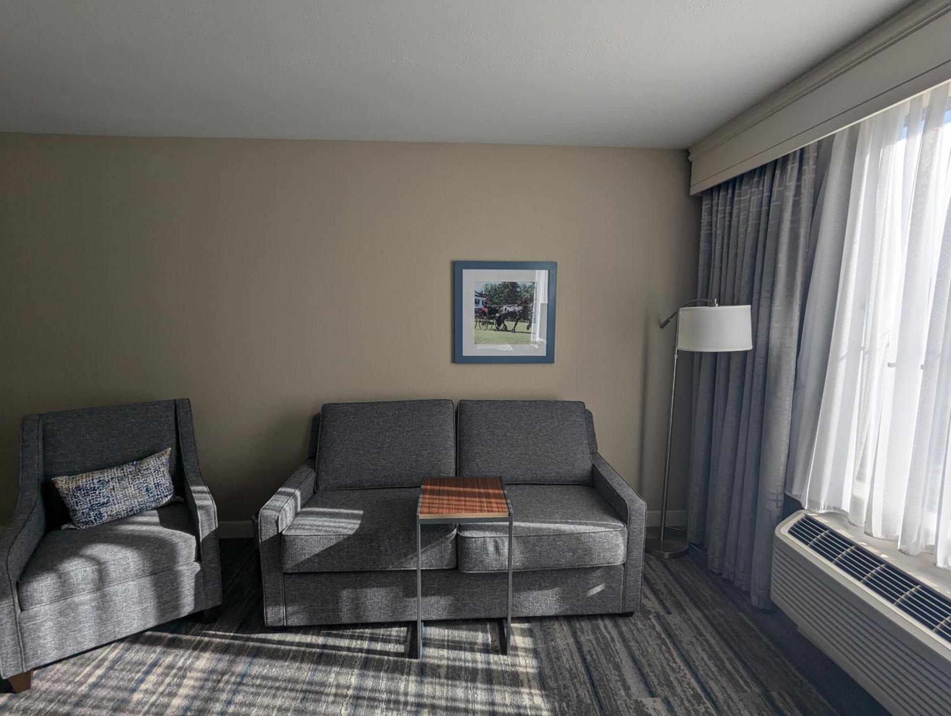 Hampton Inn & Suites Cazenovia, NY photo 46