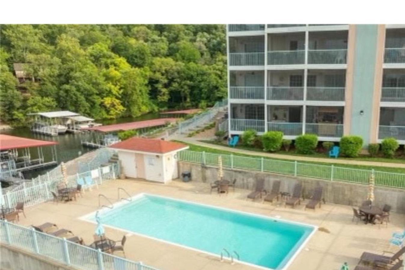 Serene Dreams - Waterfront, Lakeside Pool photo 16