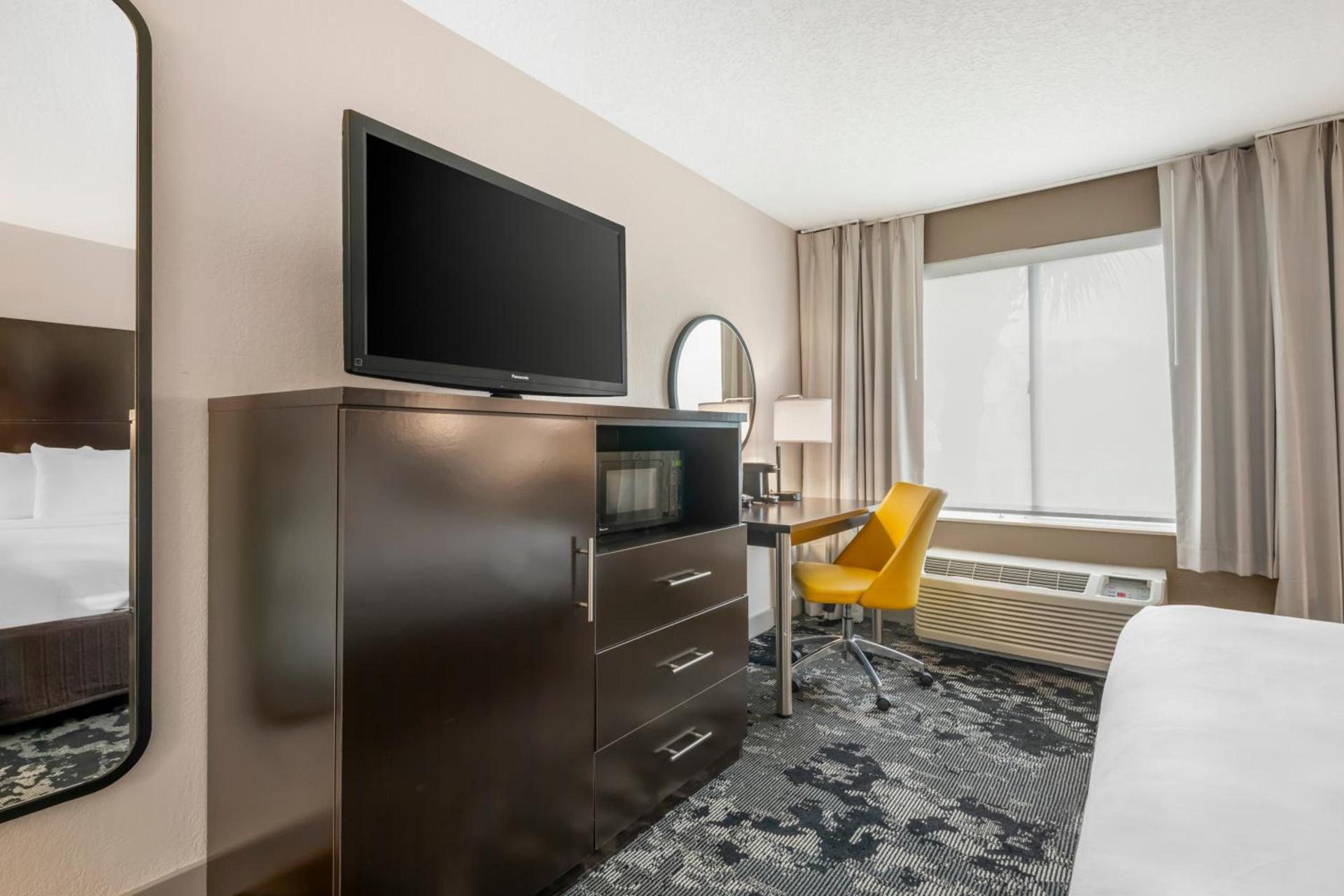 City Express by Marriott Orlando International Drive photo 47