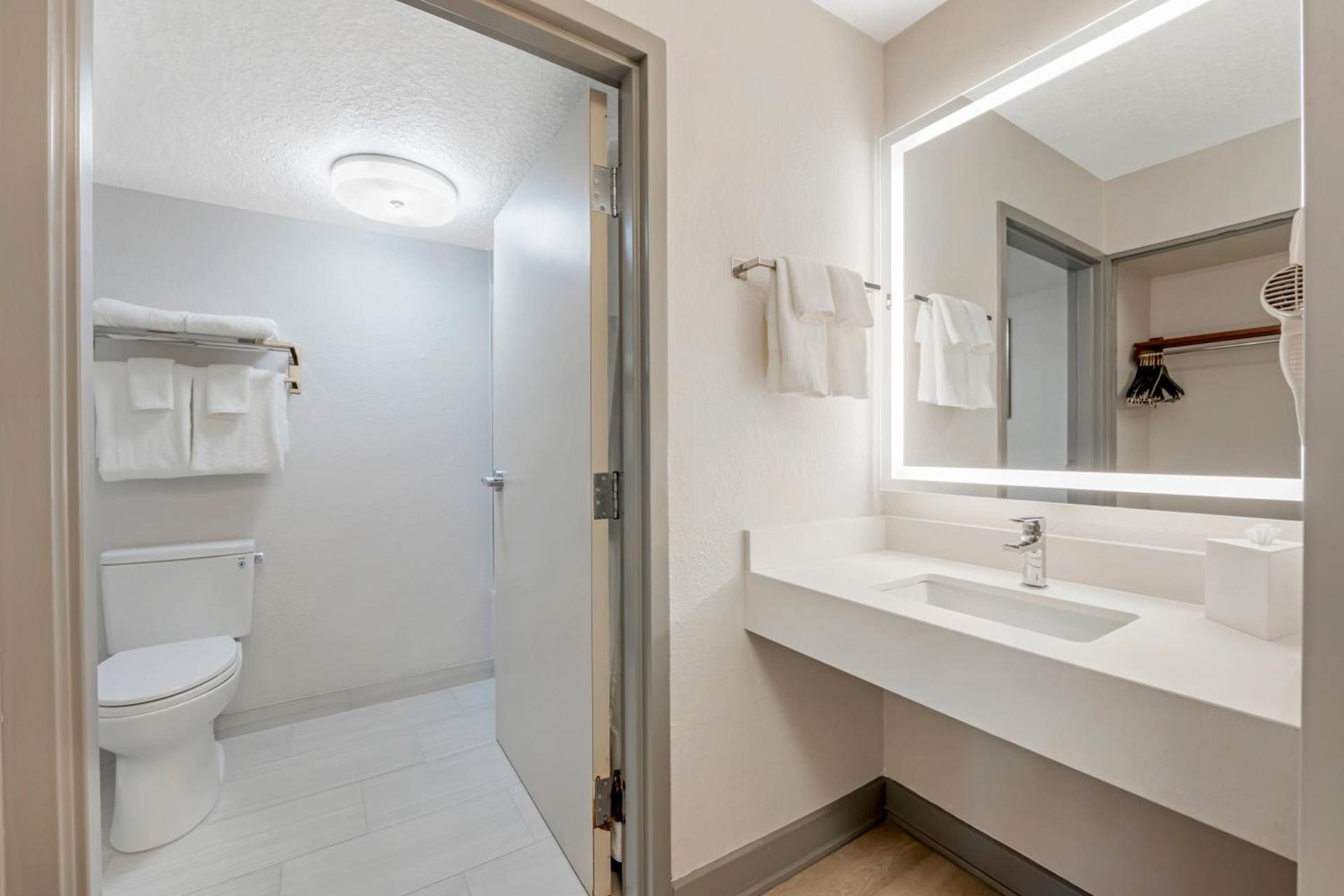 City Express by Marriott Orlando International Drive photo 32