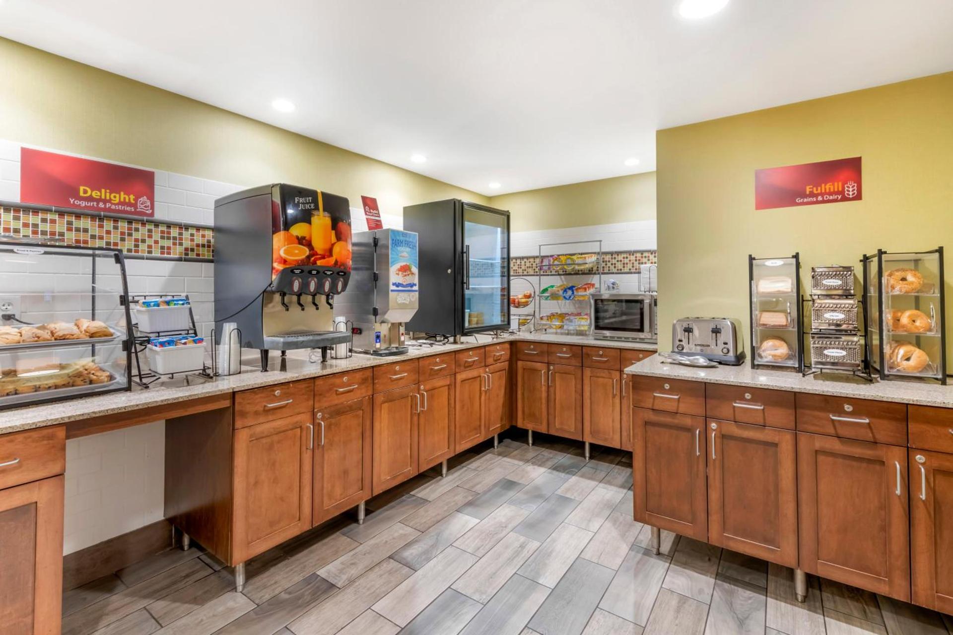Best Western Plus New Ulm photo 21