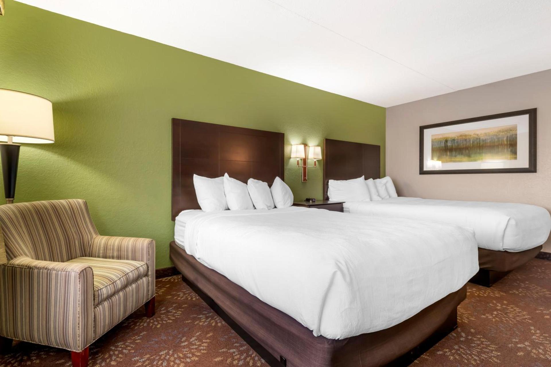 Best Western Plus New Ulm photo 14