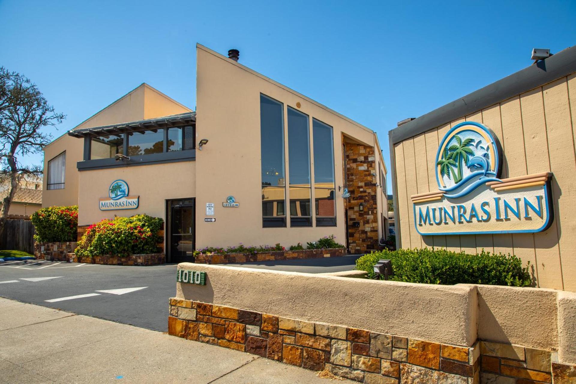 Munras Inn photo 4
