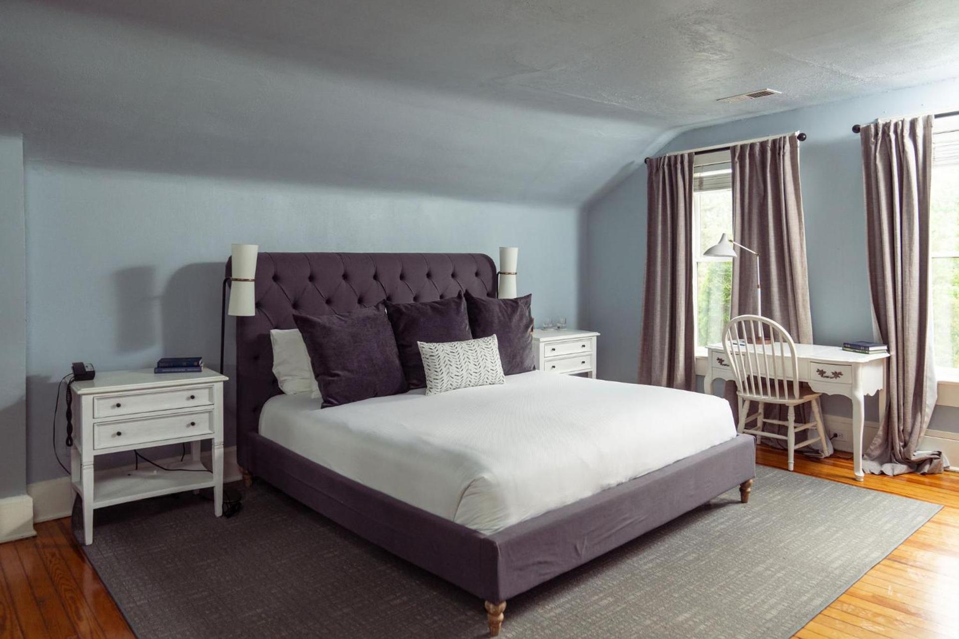 The Clifton photo 32