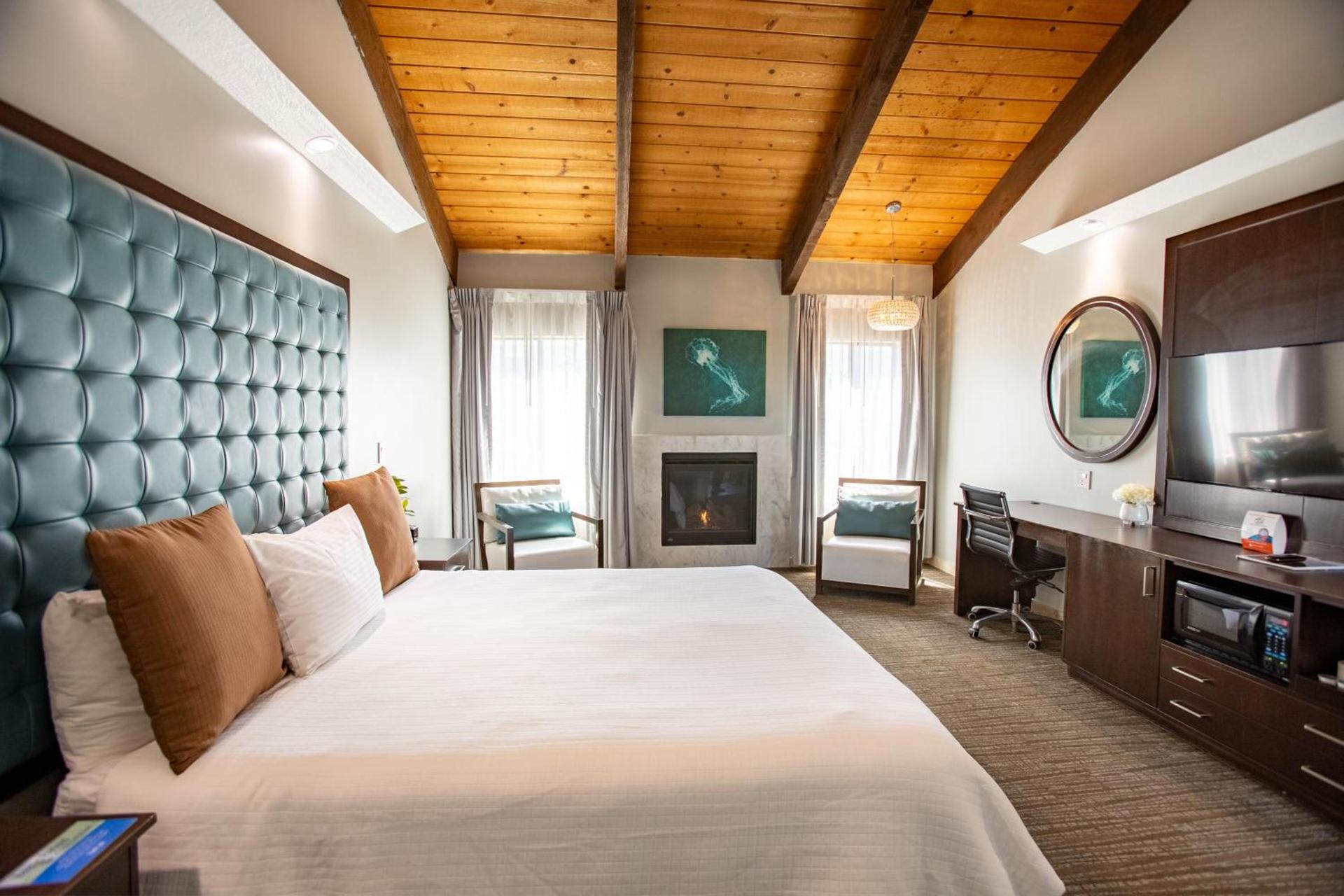 Munras Inn photo 18