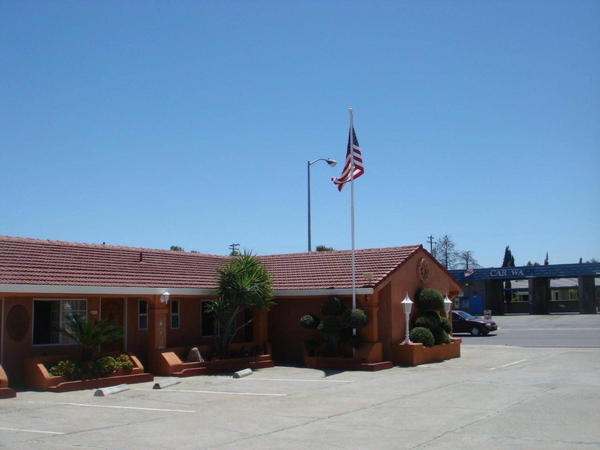Economy Inn Los Banos photo 3