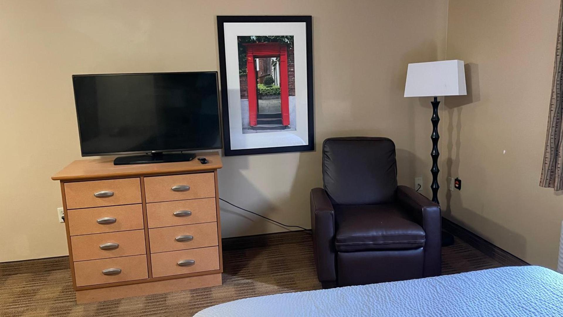 Sonesta Simply Suites Memphis photo 18
