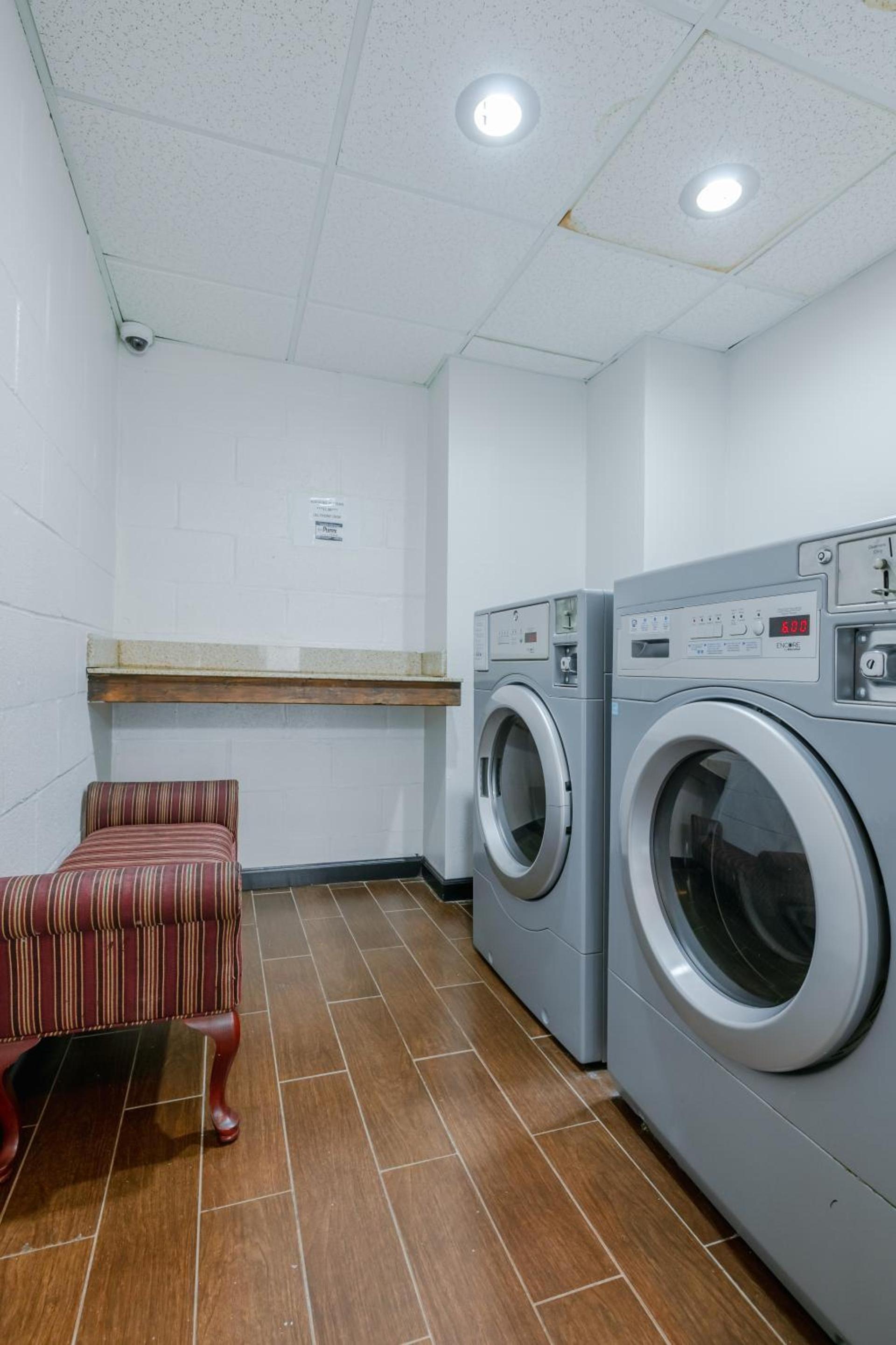 Quality Inn Olive Branch - Memphis South photo 9