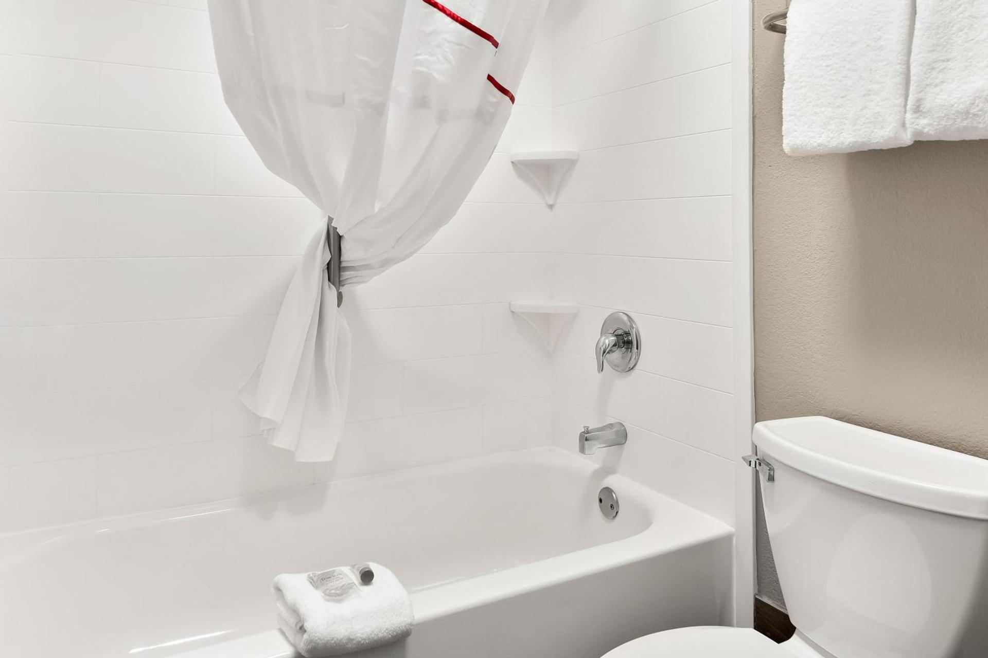 Red Roof Inn Rock Hill photo 28
