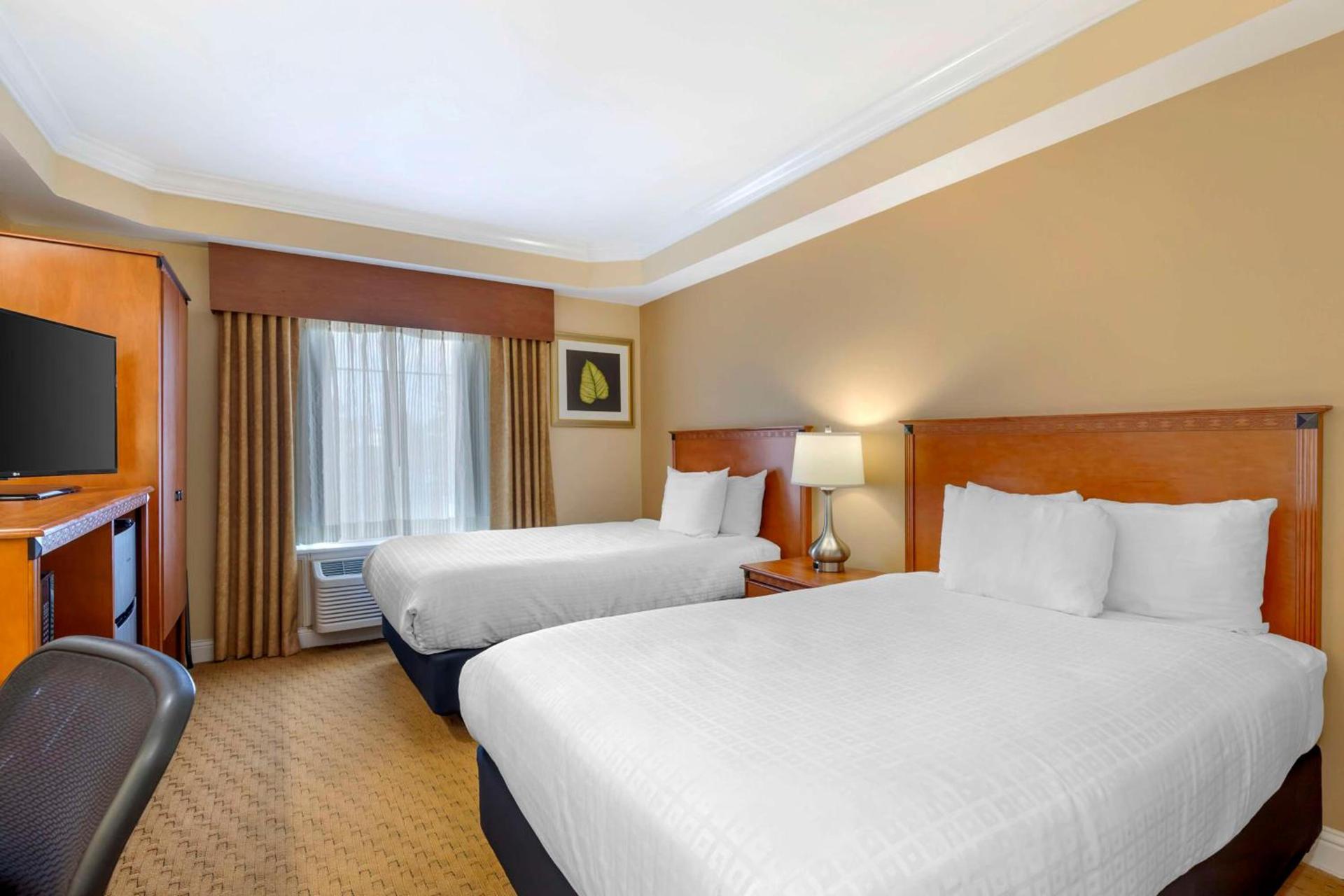 Best Western Plus Kingsland photo 5