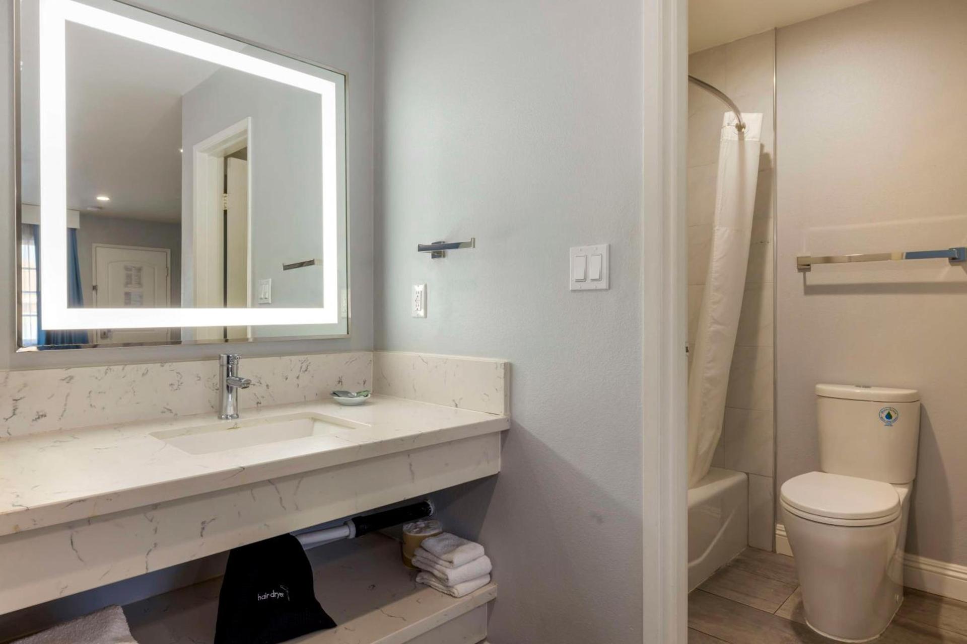 Best Western Orange Plaza photo 18