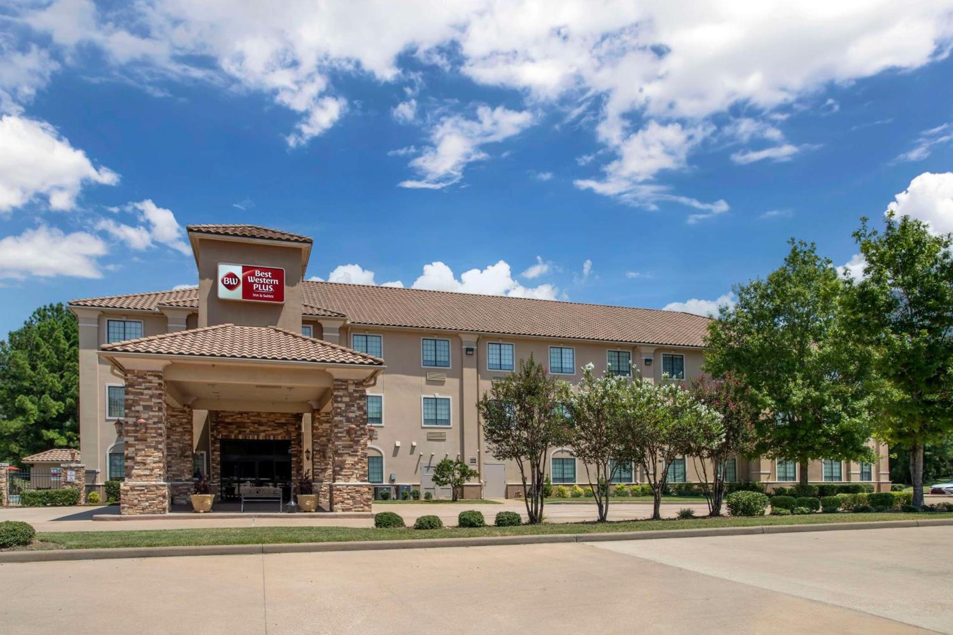 Best Western Plus Crown Colony Inn & Suites photo 18