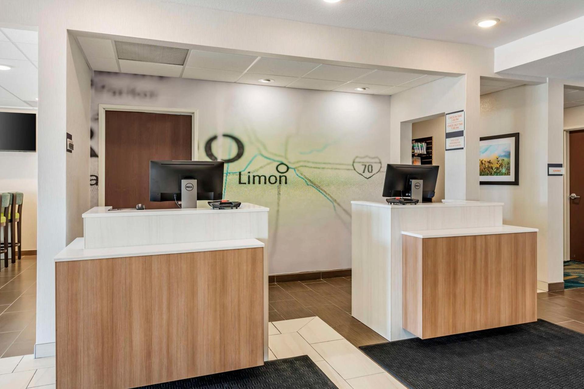 Best Western Limon photo 2