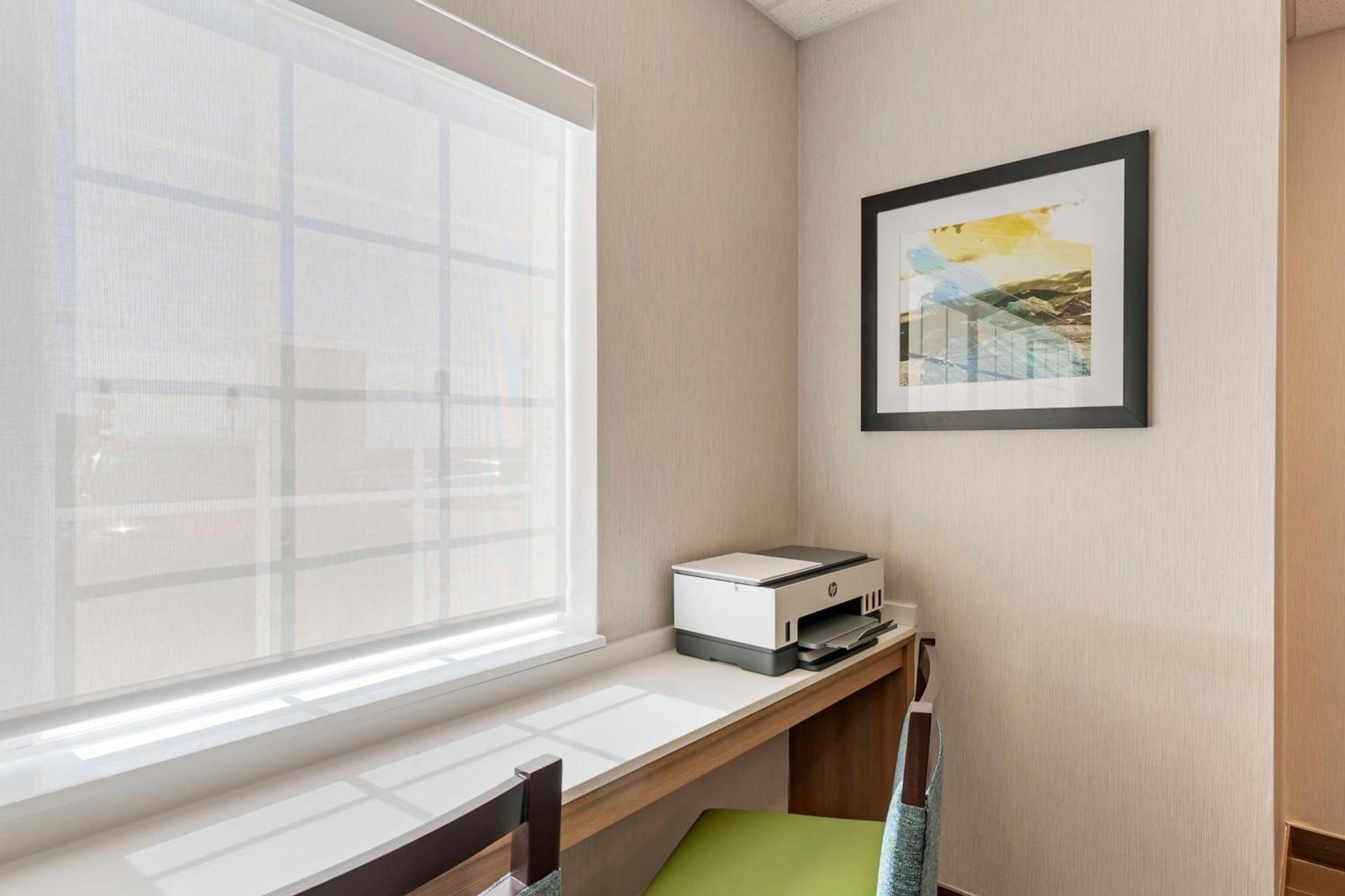 Best Western Limon photo 9