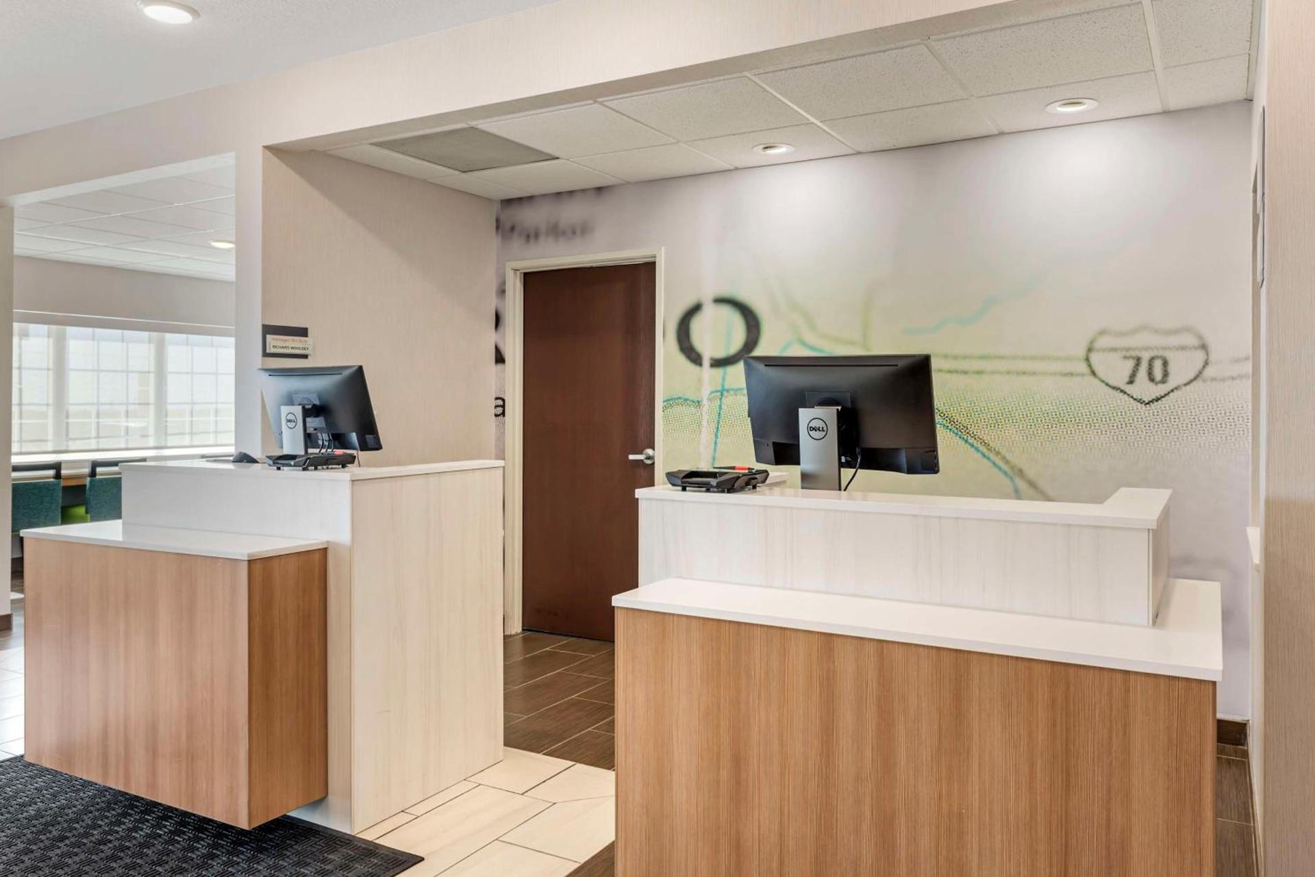 Best Western Limon photo 11