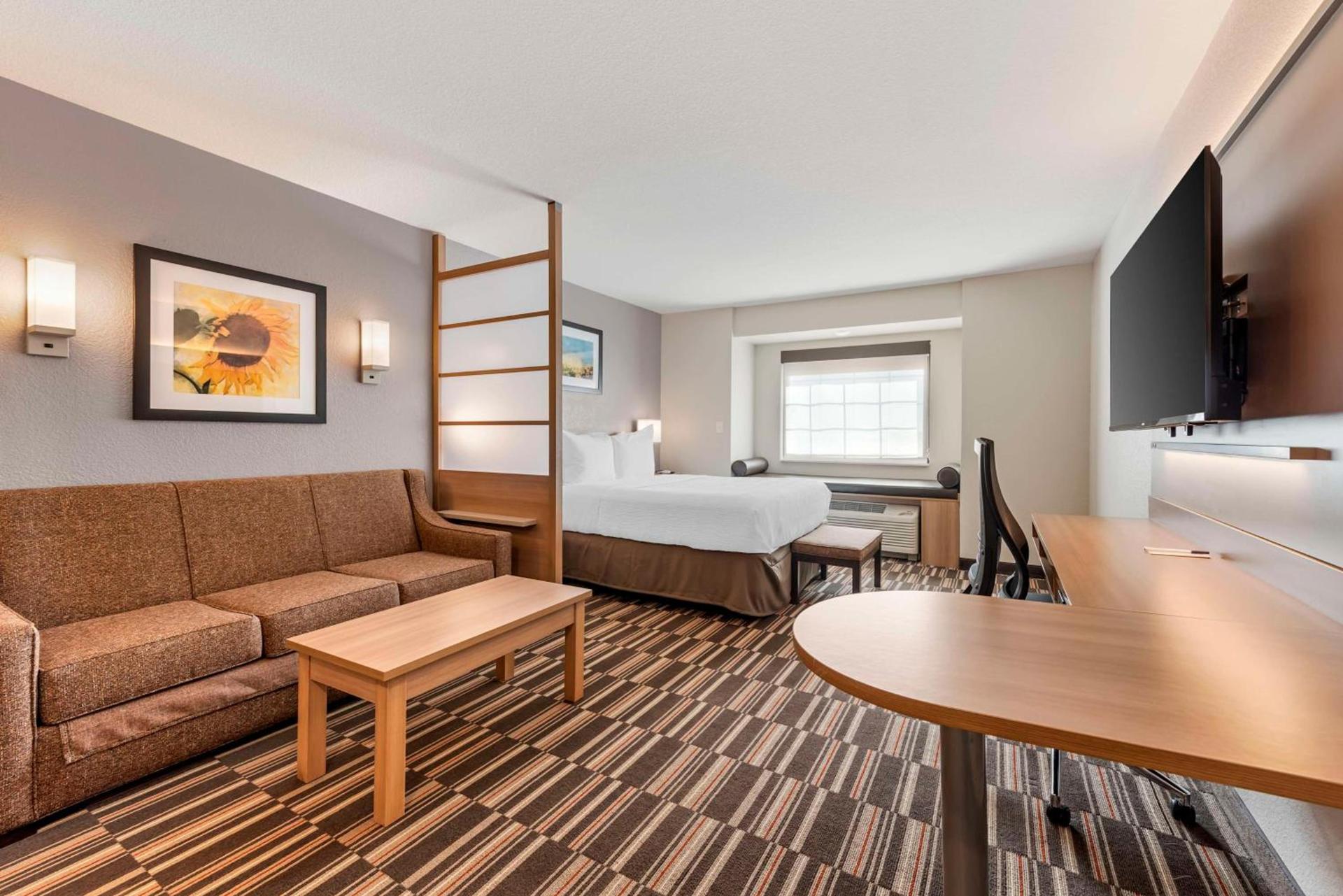 Best Western Limon photo 21
