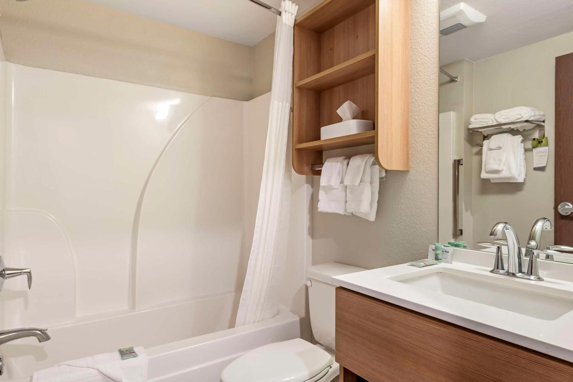 Best Western Limon photo 24