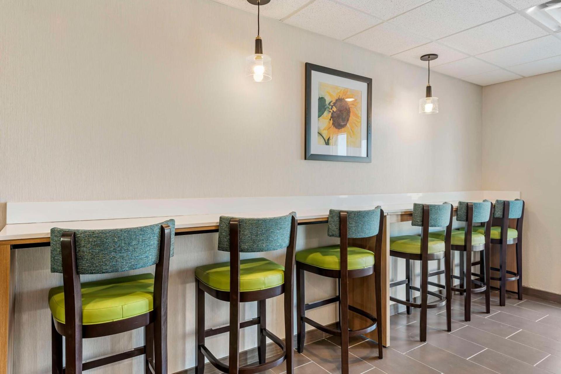 Best Western Limon photo 35