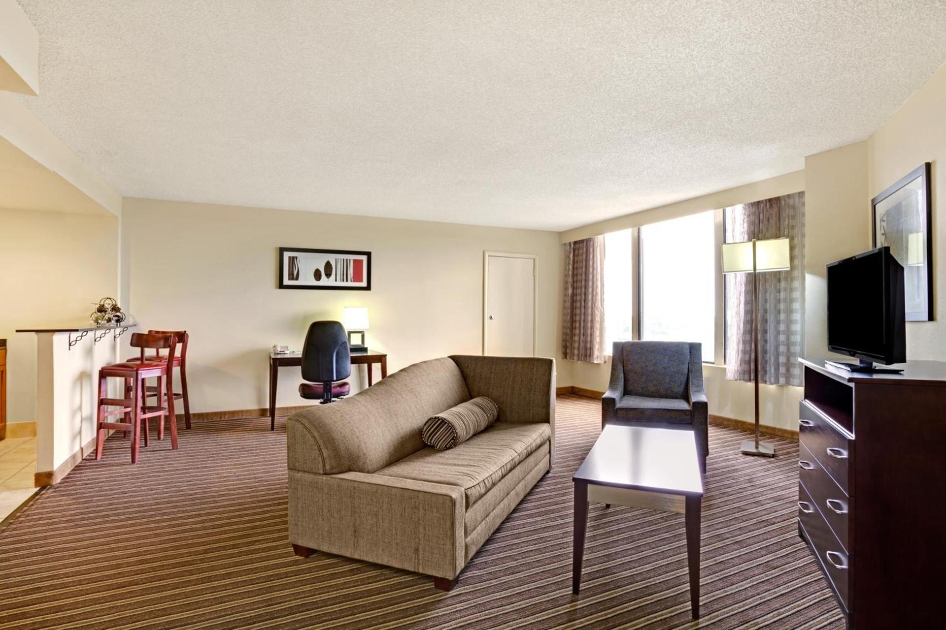 Wyndham Garden Norfolk Downtown photo 29