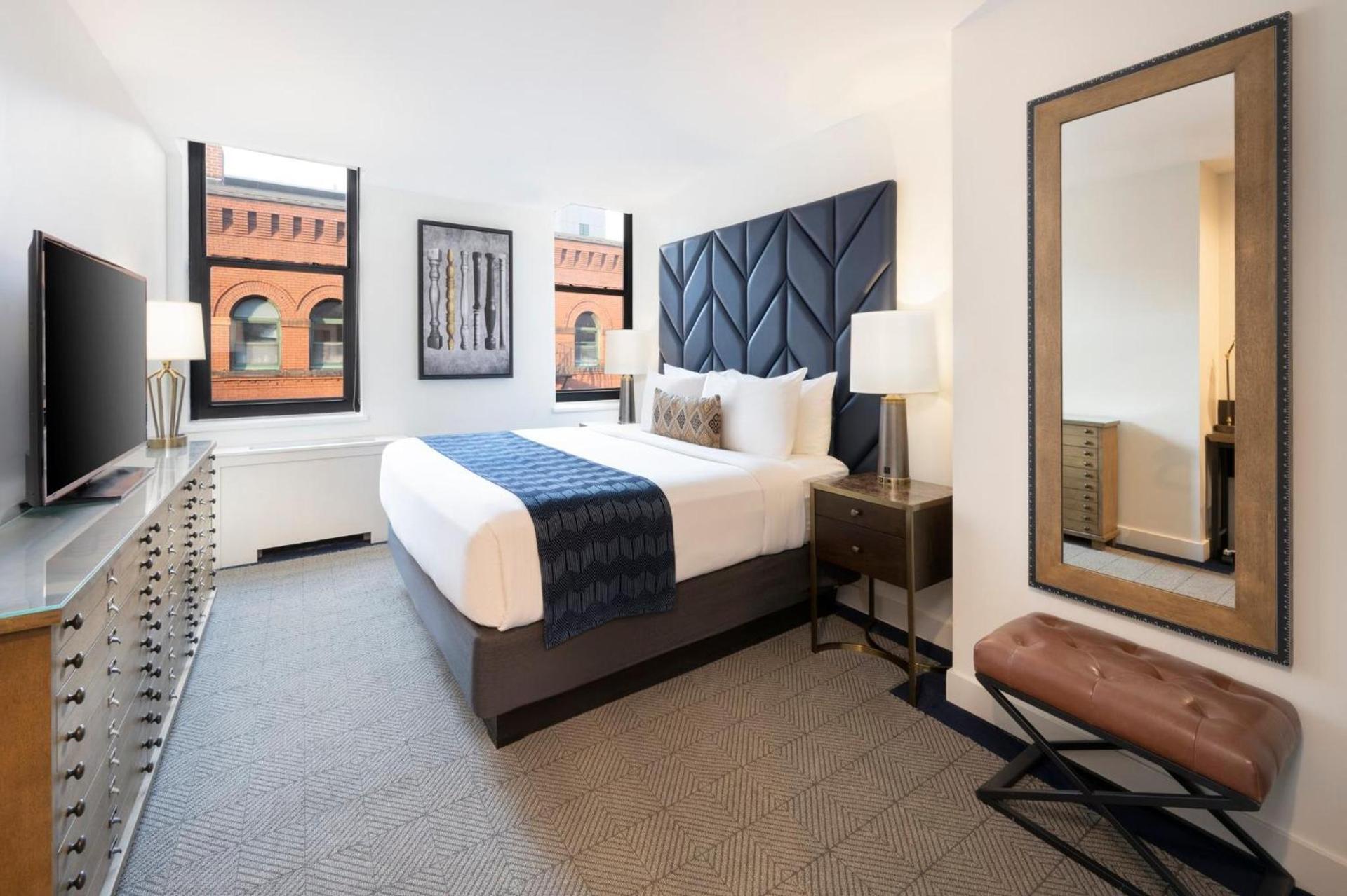 Hotel Indigo Boston Garden by IHG photo 76