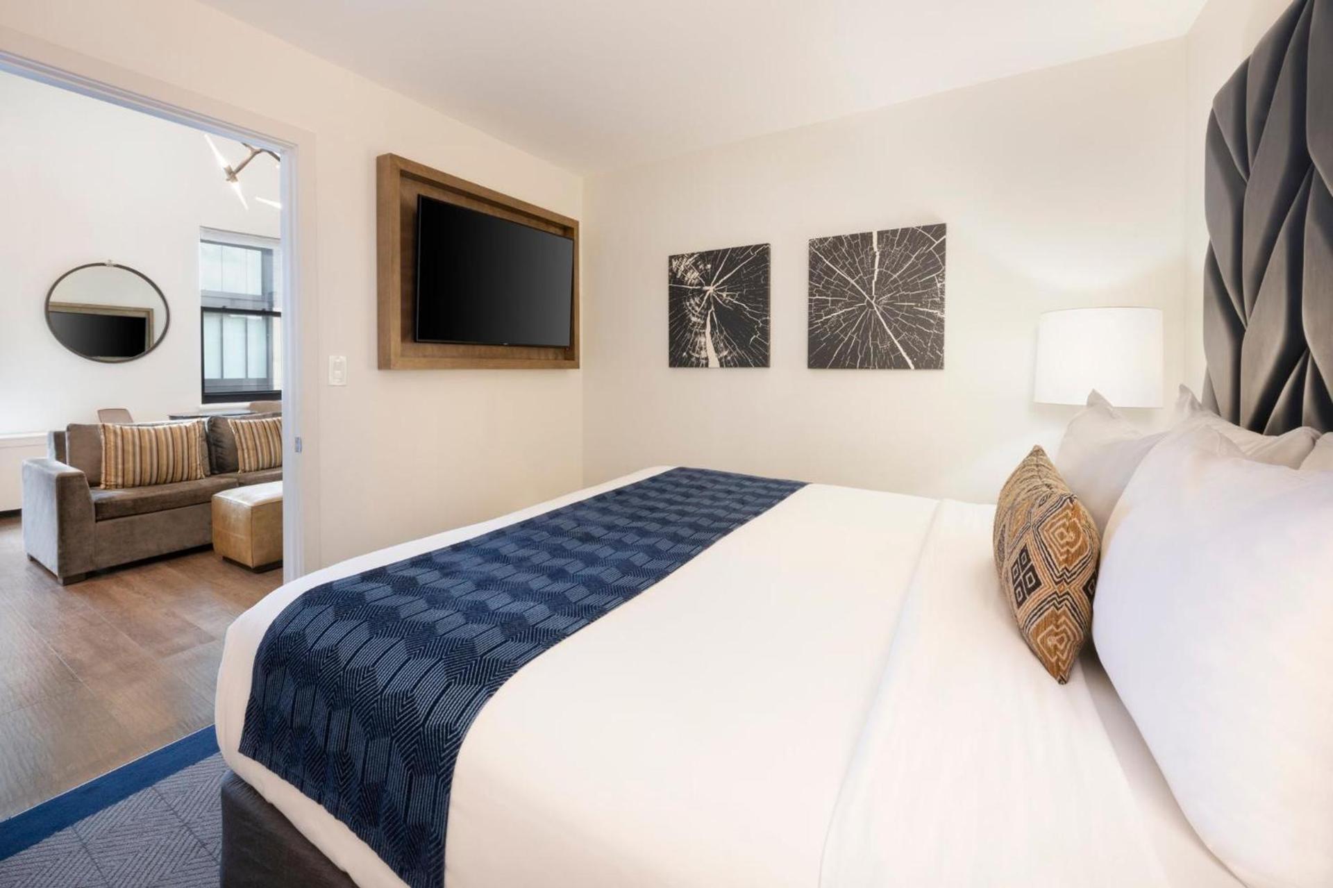 Hotel Indigo Boston Garden by IHG photo 89