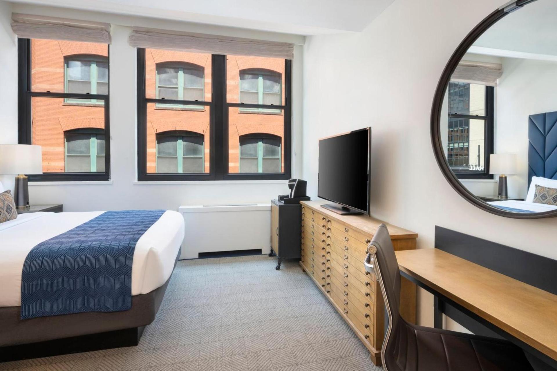 Hotel Indigo Boston Garden by IHG photo 88