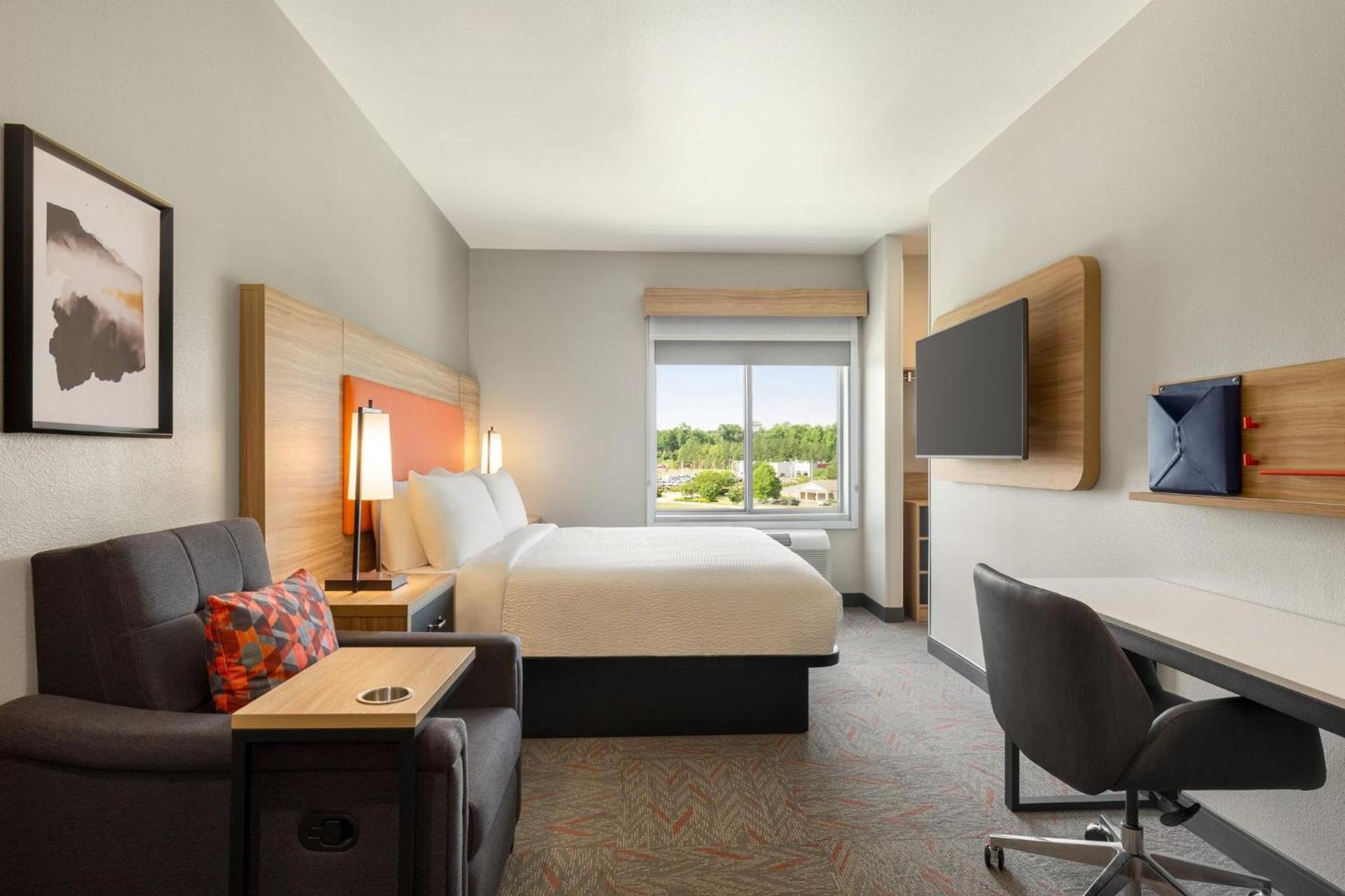 Candlewood Suites Bessemer - Birmingham SW by IHG photo 34