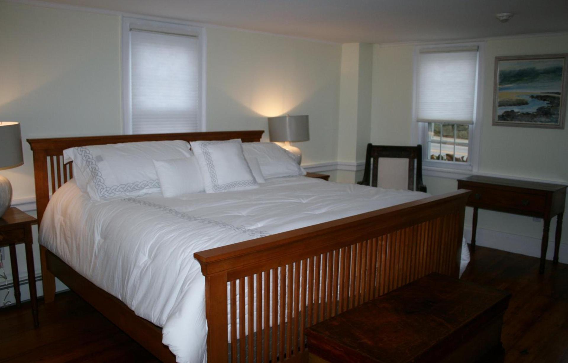 Shea's Riverside Inn & Motel photo 48