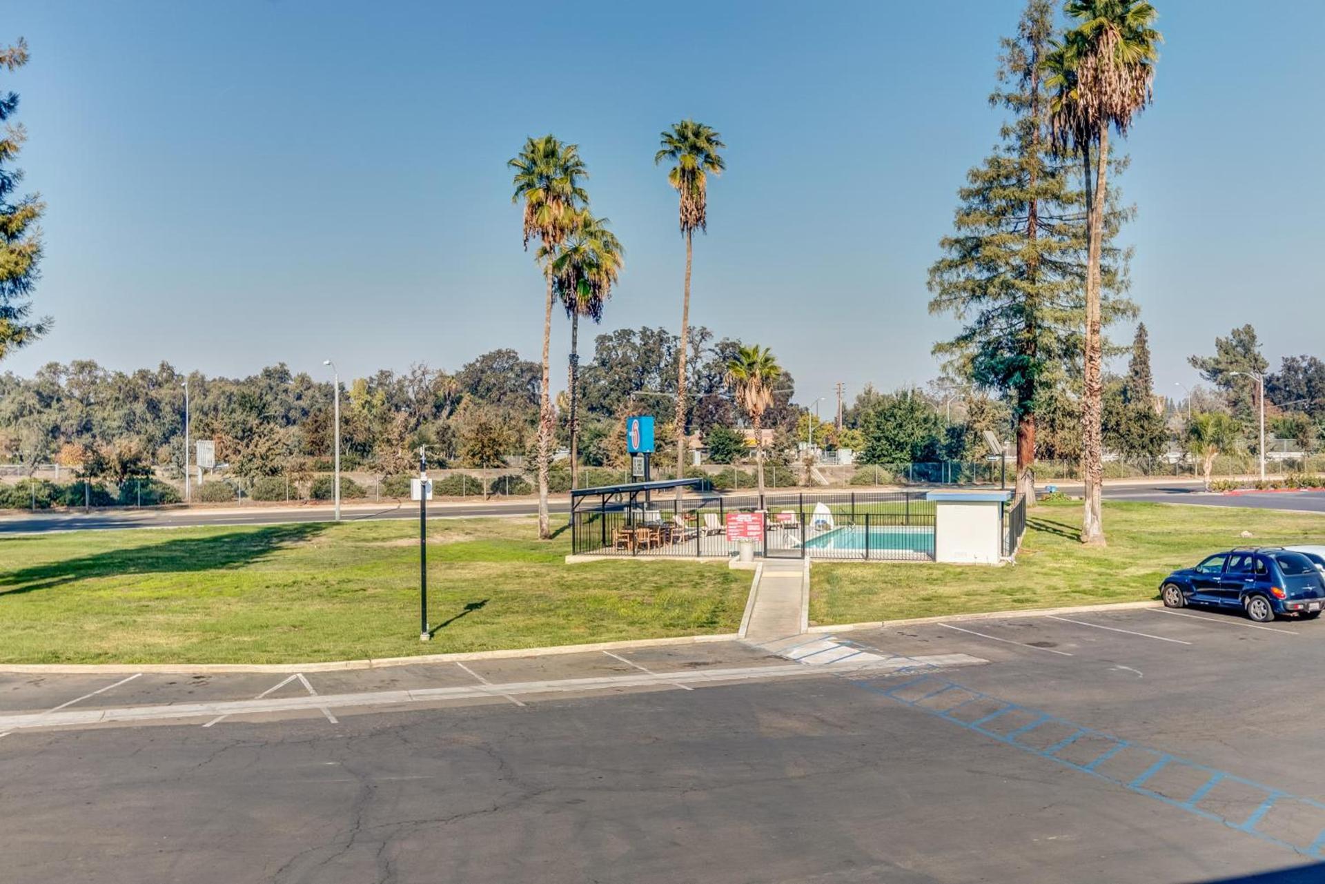 Motel 6-Visalia, CA photo 6