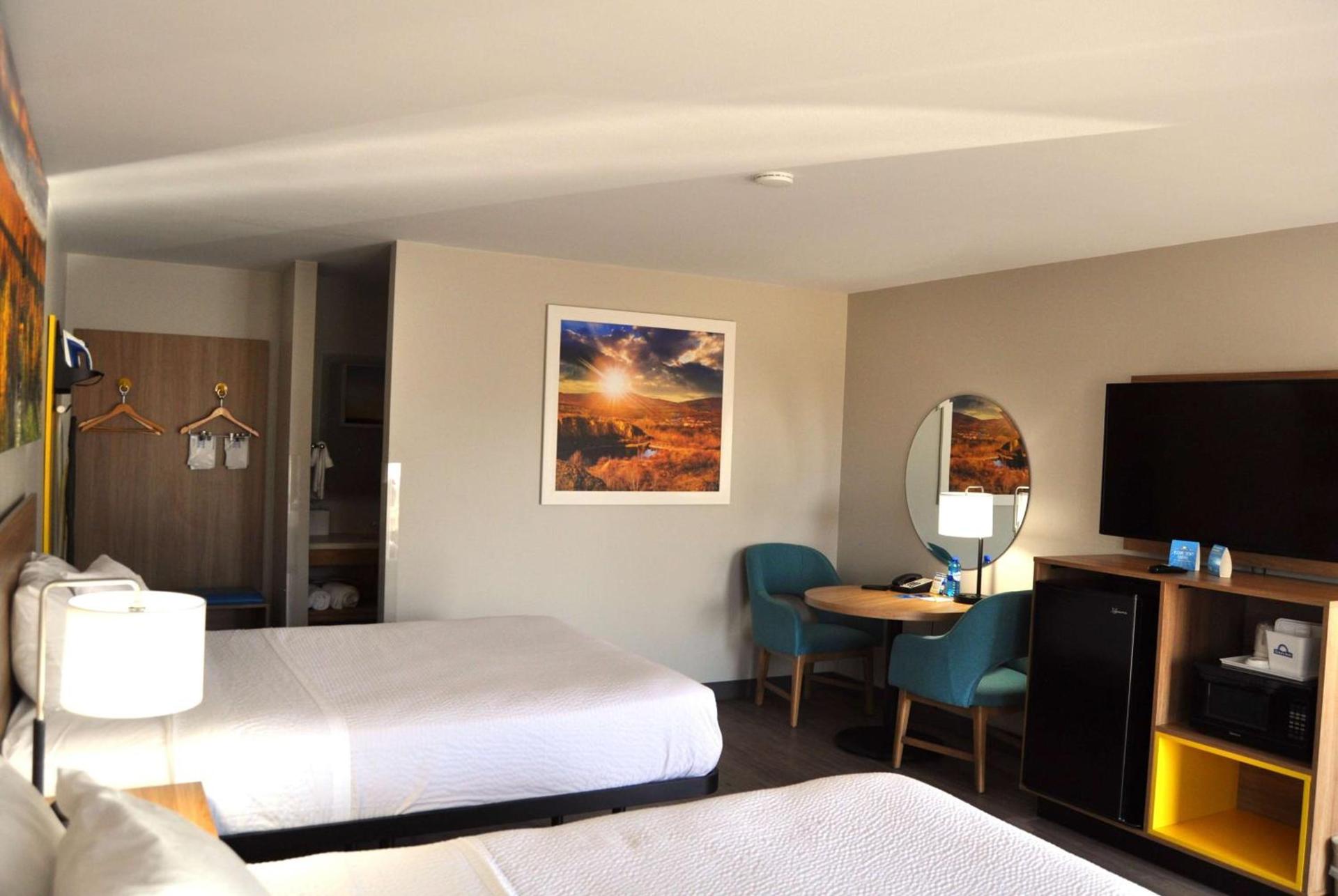 Days Inn by Wyndham Worland photo 26