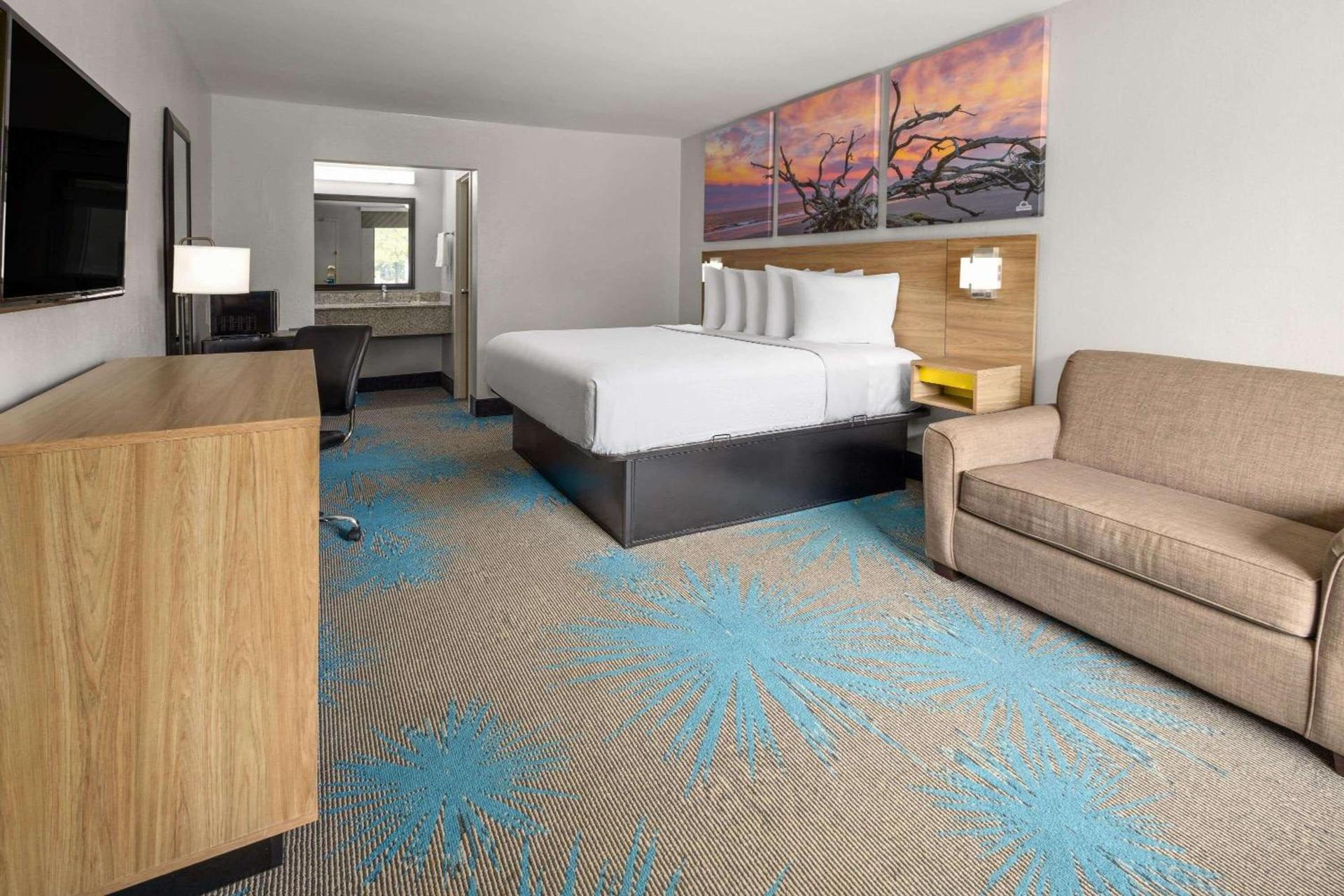 Days Inn by Wyndham Ladson Summerville Charleston photo 14