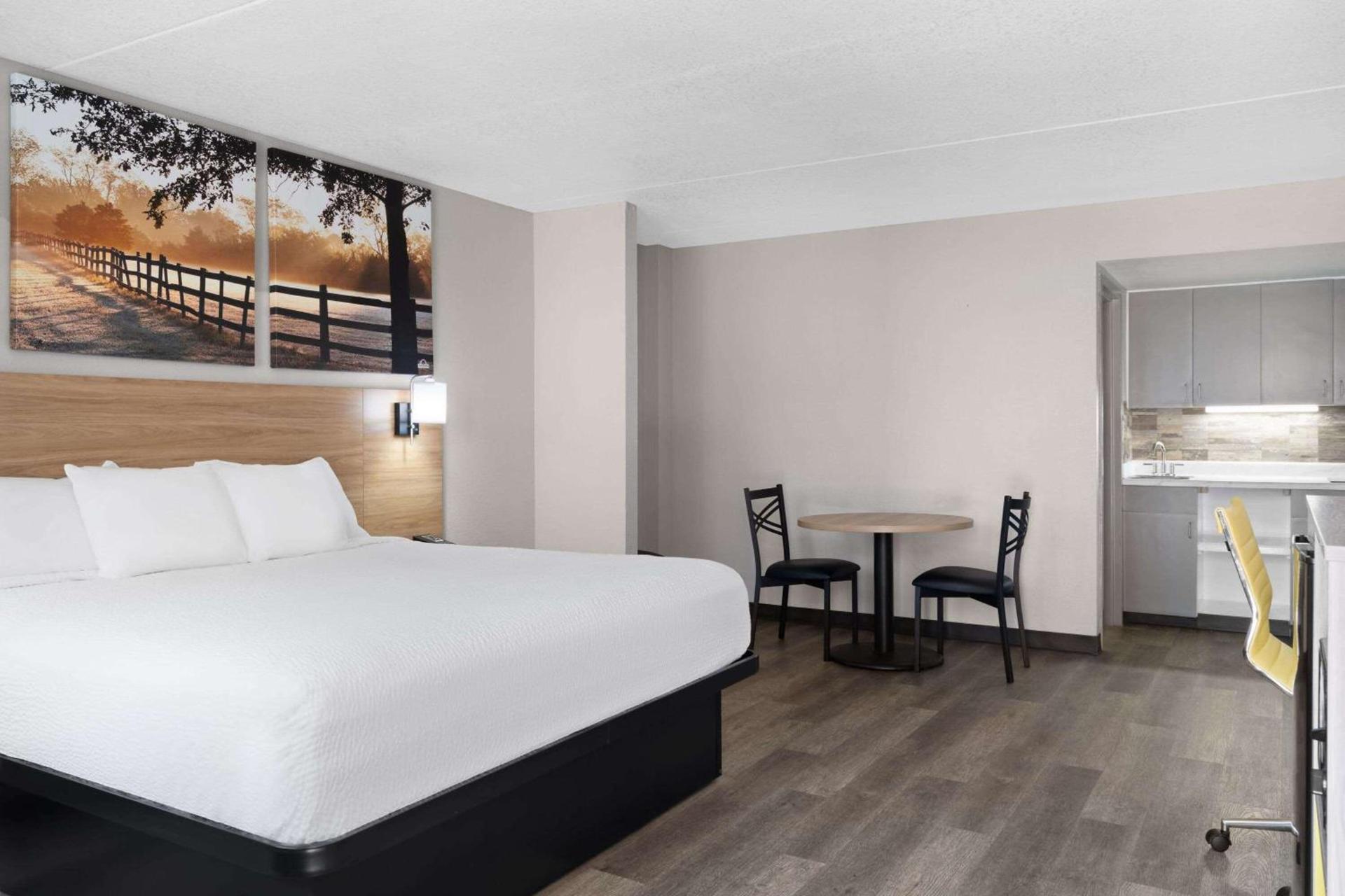 Days Inn by Wyndham Conway photo 9