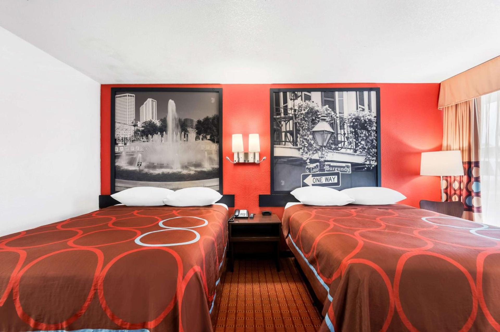 Super 8 by Wyndham Baton Rouge/I-10 photo 17