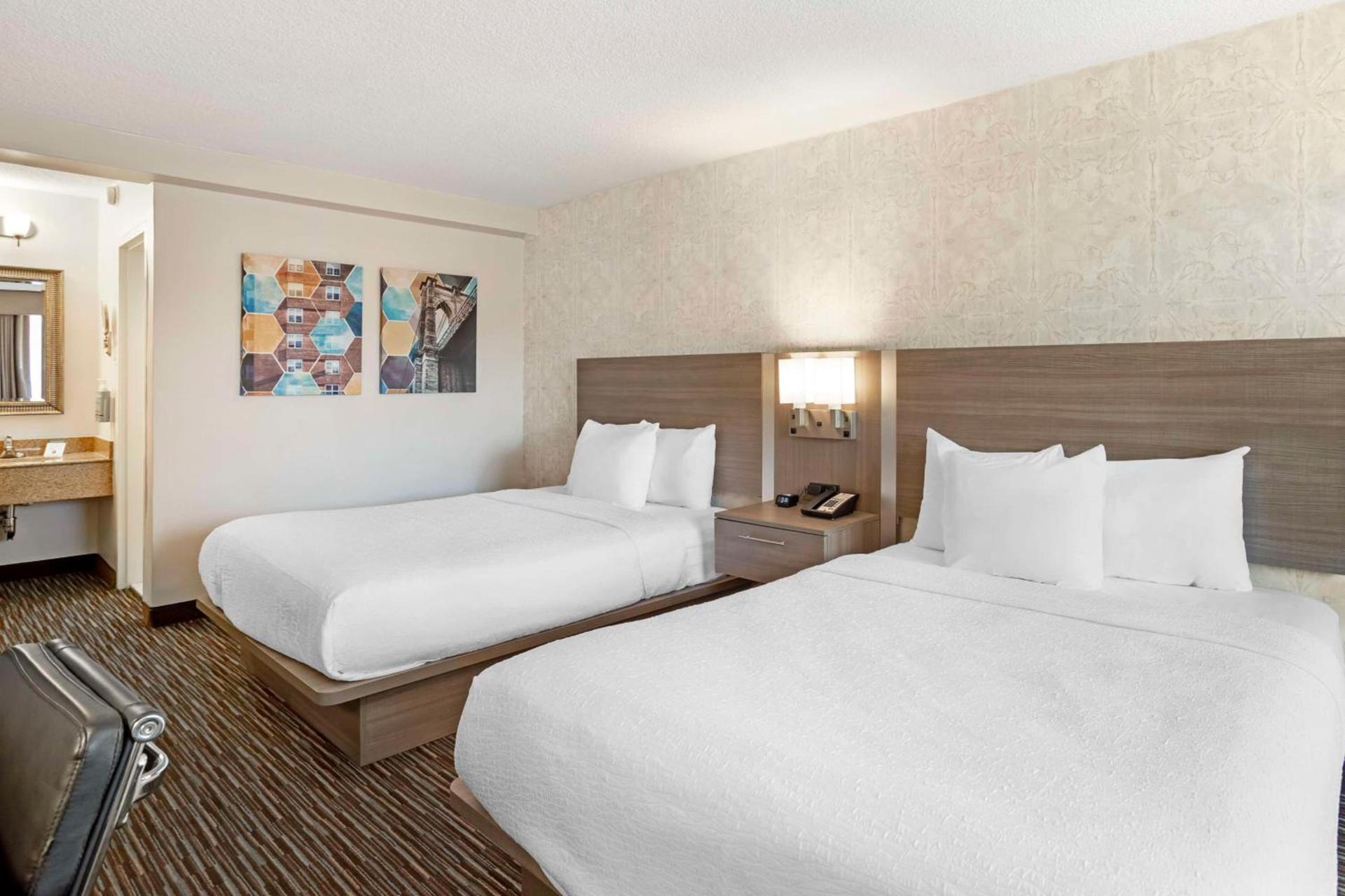 Best Western Mill River Manor photo 19