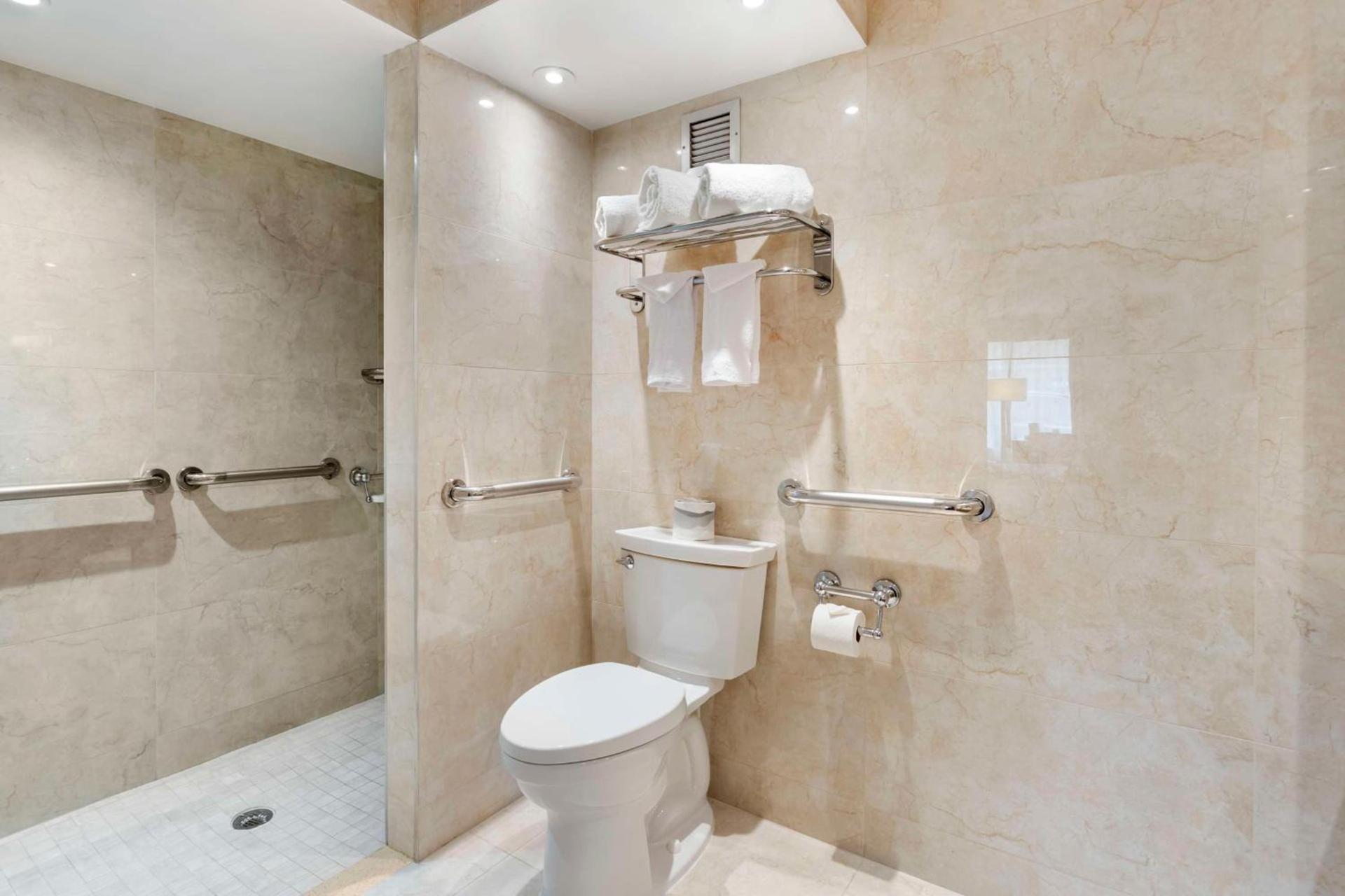 Best Western Mill River Manor photo 25