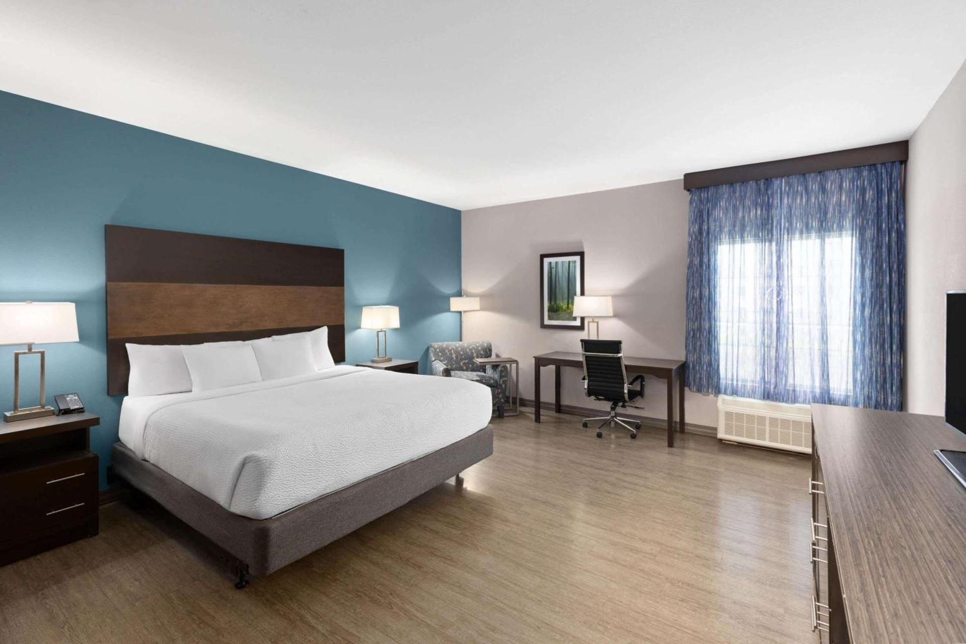 La Quinta by Wyndham Cullman photo 35