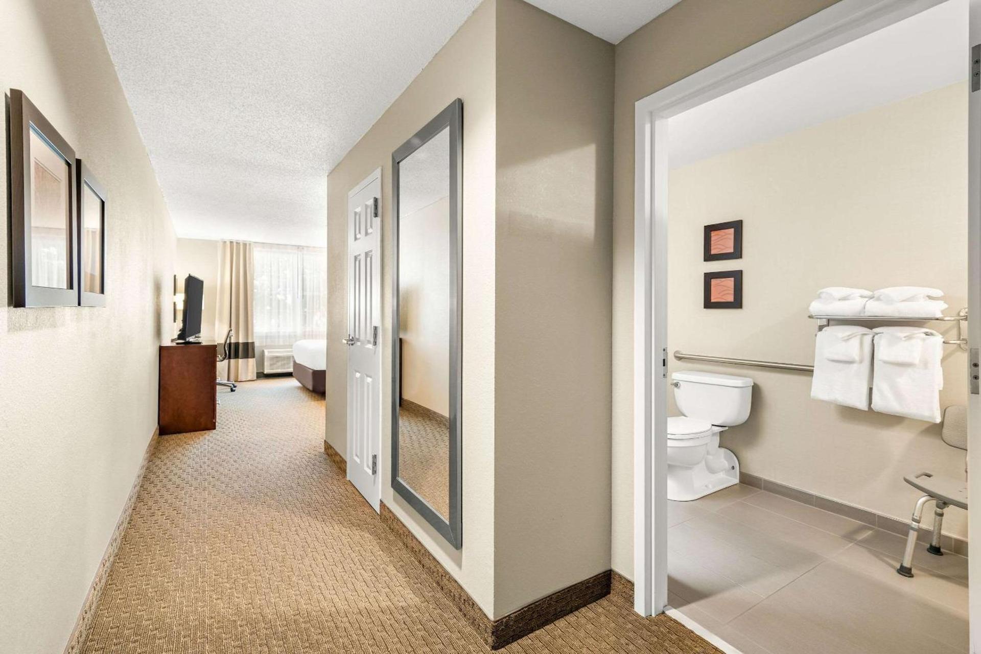 Comfort Inn & Suites North Conway photo 27