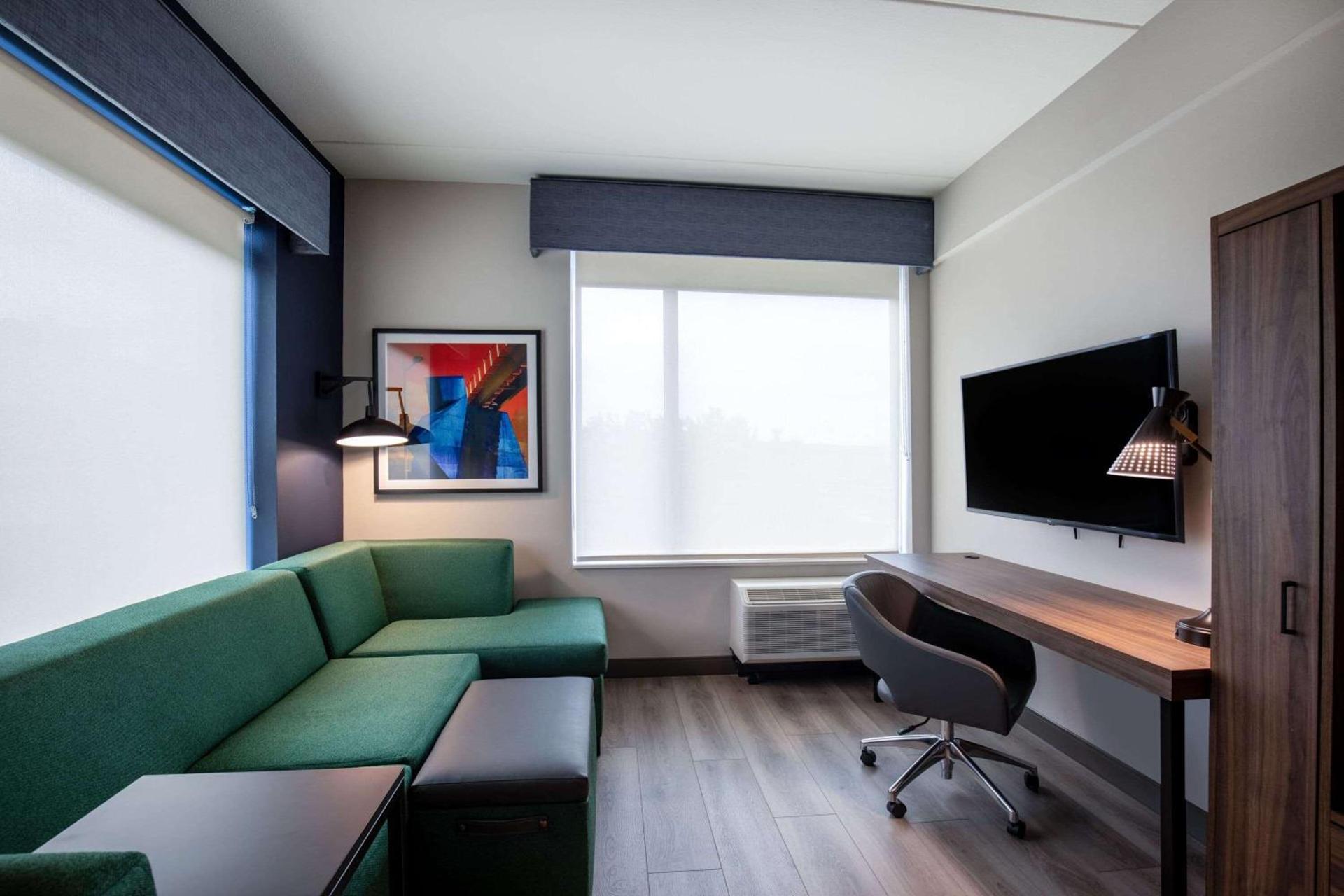 La Quinta Inn & Suites by Wyndham Chattanooga Downtown/South photo 34
