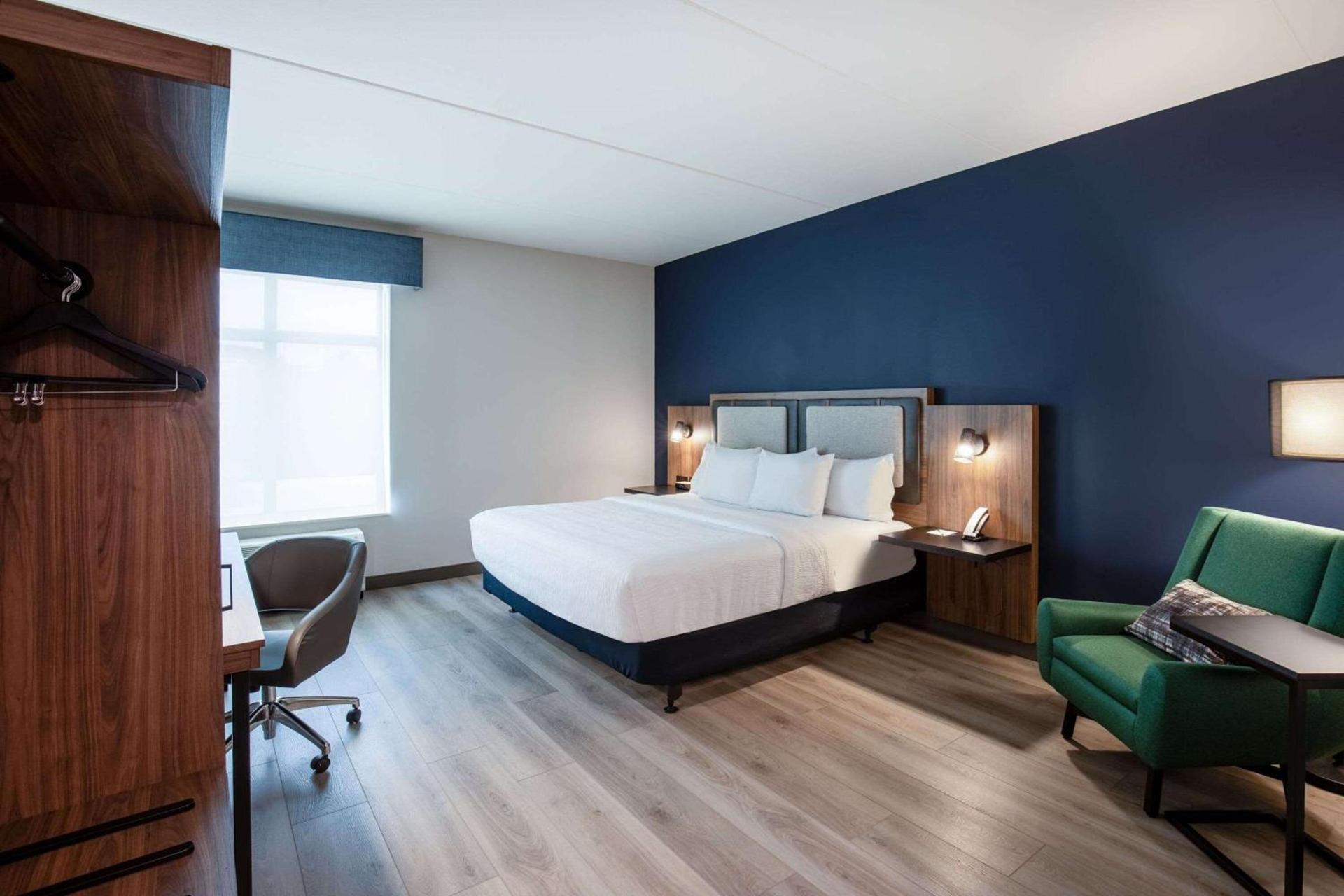 La Quinta Inn & Suites by Wyndham Chattanooga Downtown/South photo 35
