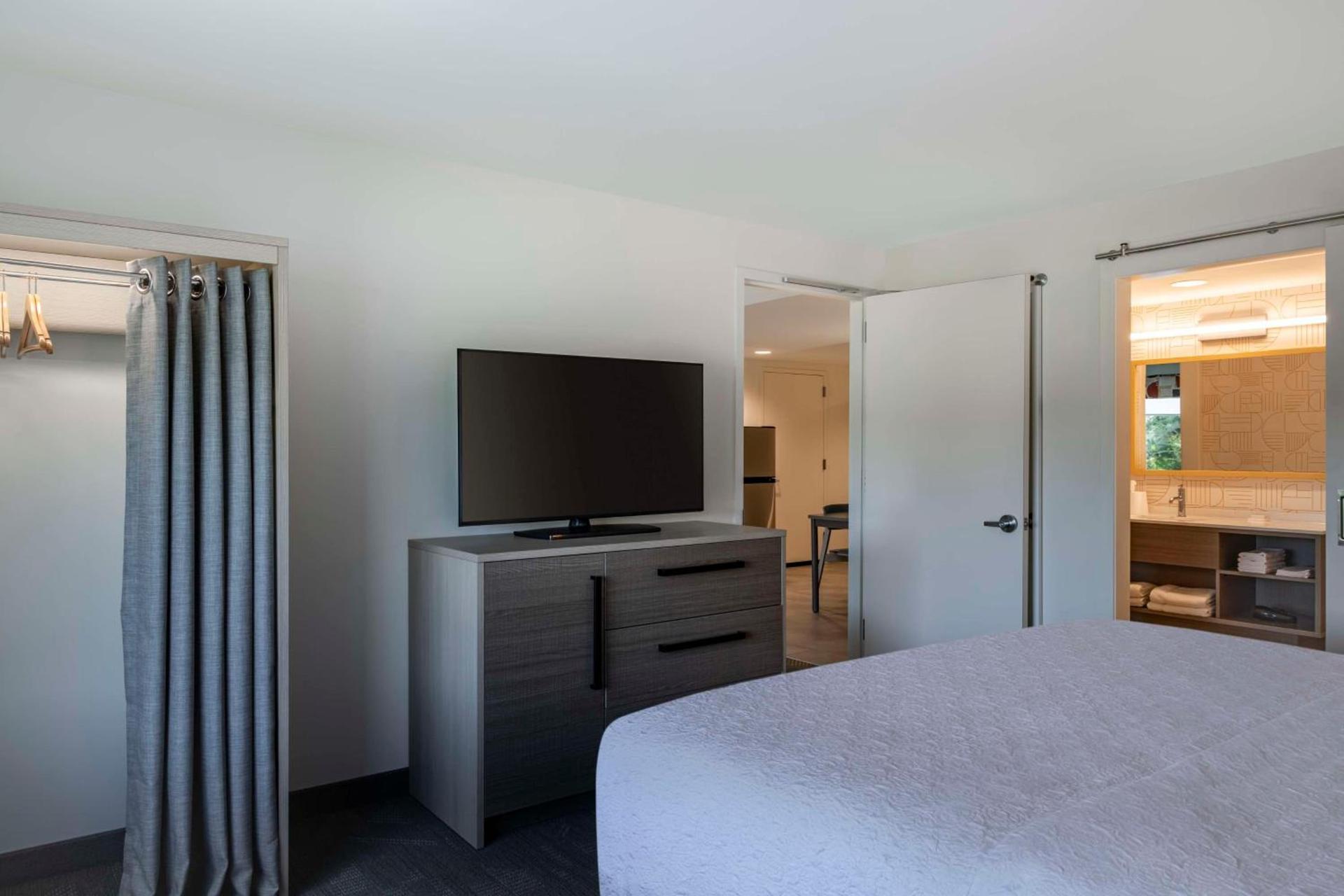Home2 Suites By Hilton East Haven New Haven photo 23