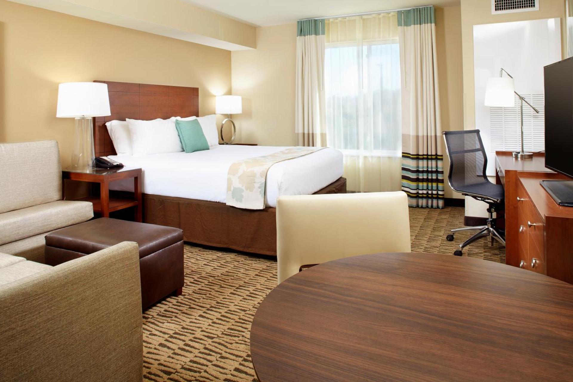 Hawthorn Suites by Wyndham Bridgeport photo 28