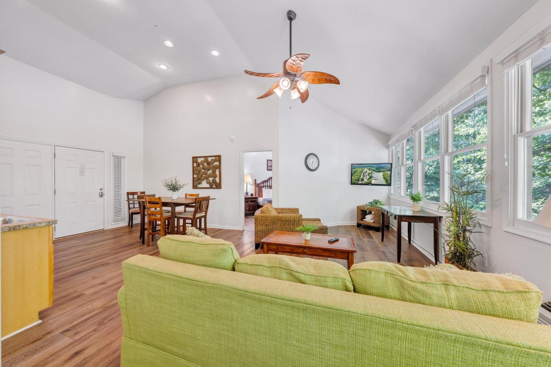 Halesford Harbour Resort - Smith Mountain Lake photo 34