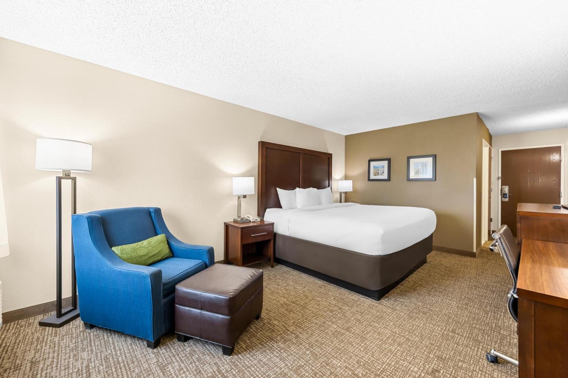 Comfort Inn & Suites Pueblo photo 83